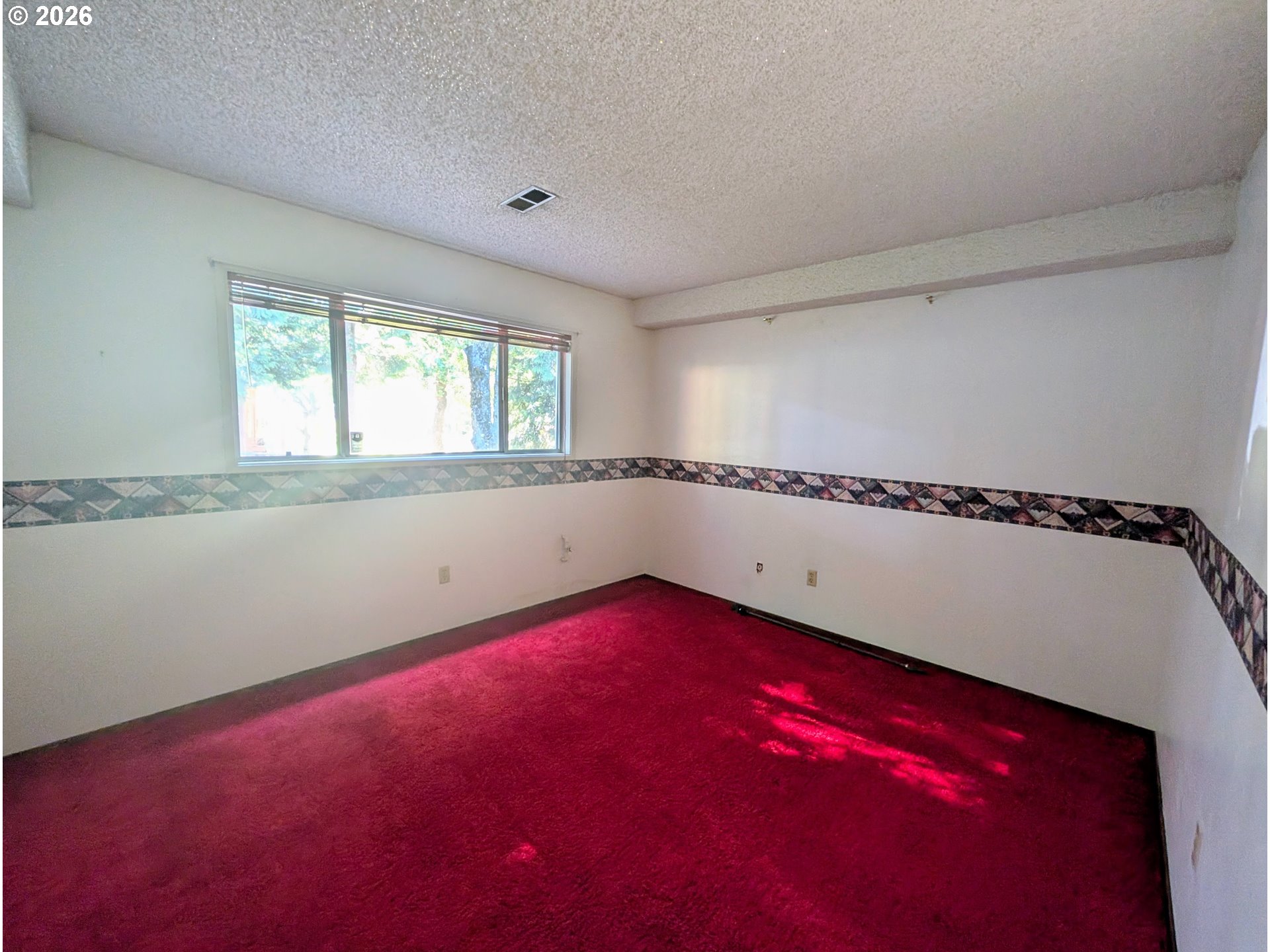 Photo #28: 243887319 Listing: Photo #28