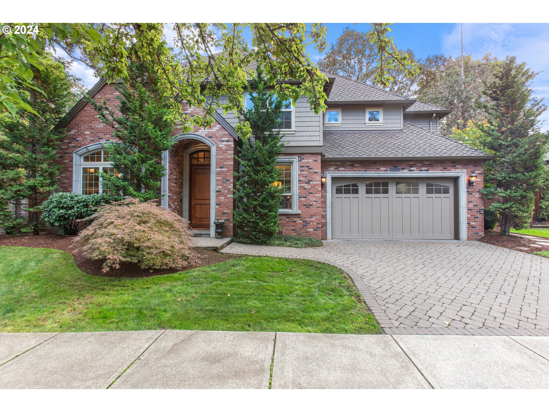 Photo of 4114 CASEY CT Lake Oswego OR 97034