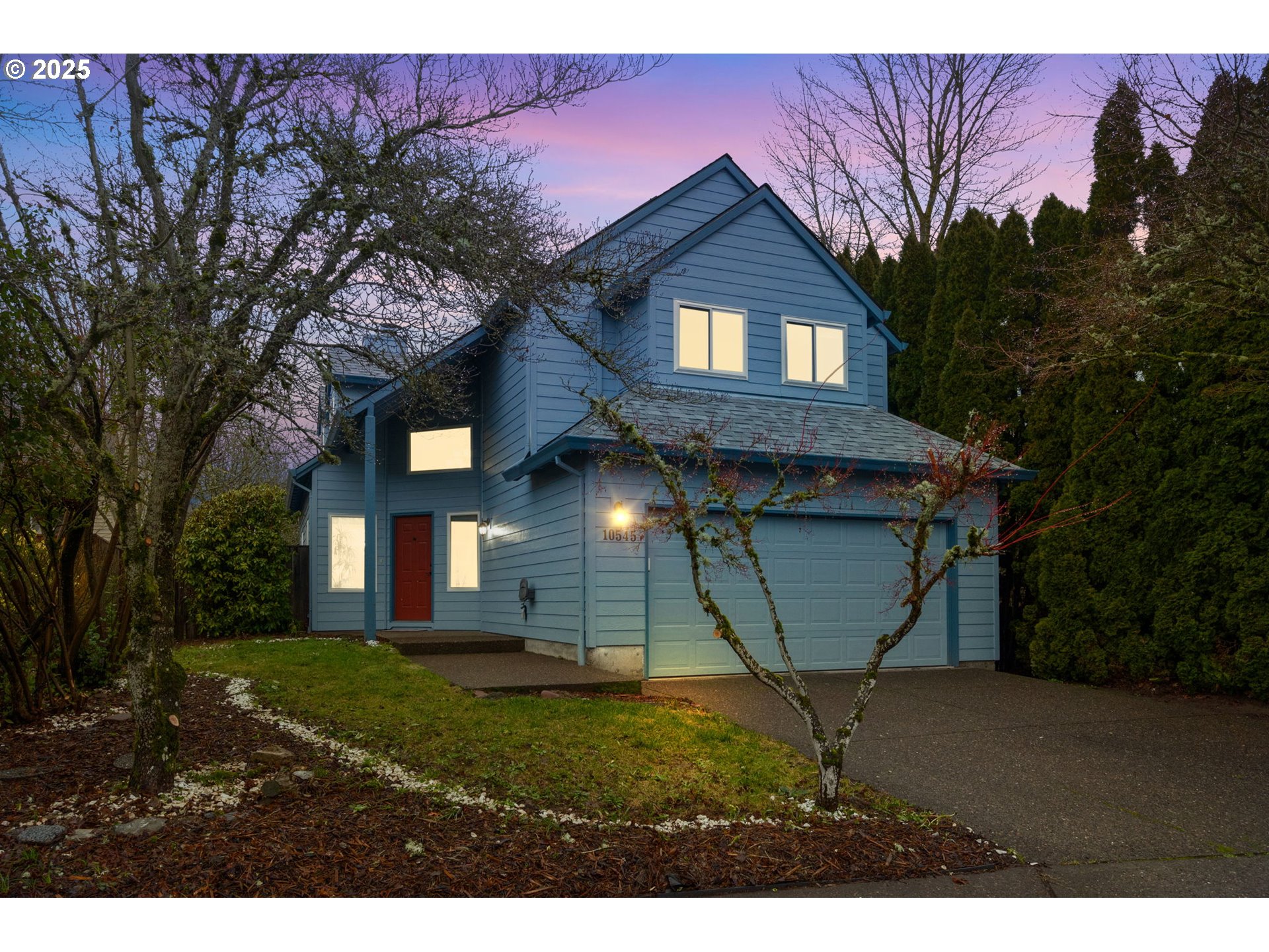 Photo of 10545 WINDSOR PL Portland OR 97223