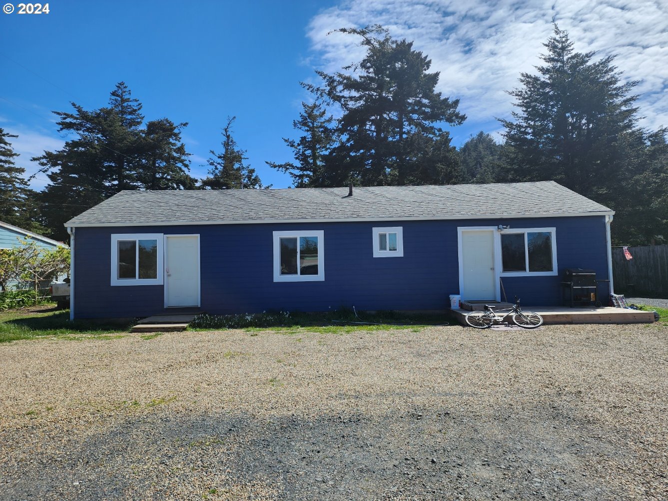 Photo of 819 12TH ST Port Orford OR 97465