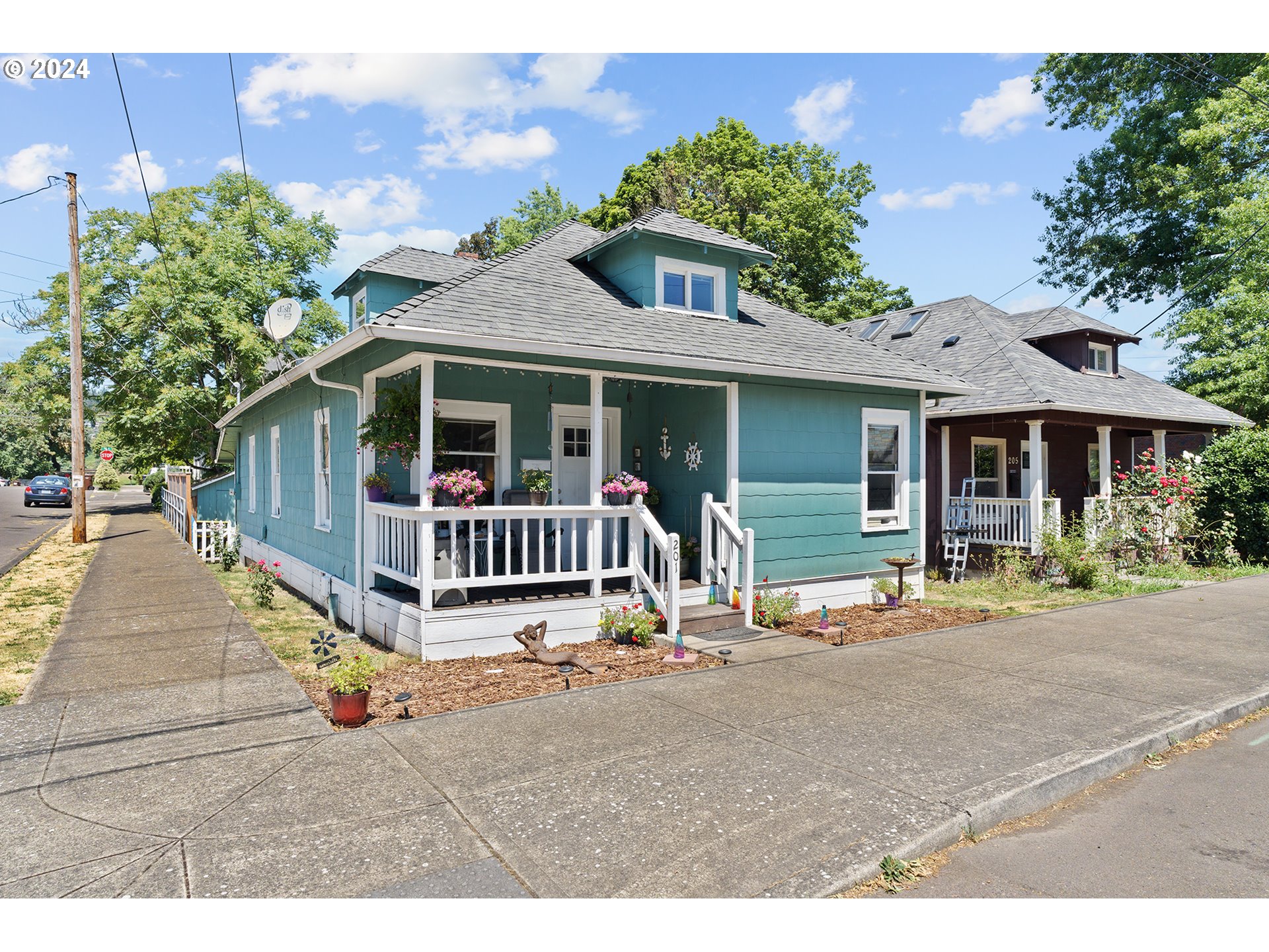 Photo of 201 CENTER ST Oregon City OR 97045