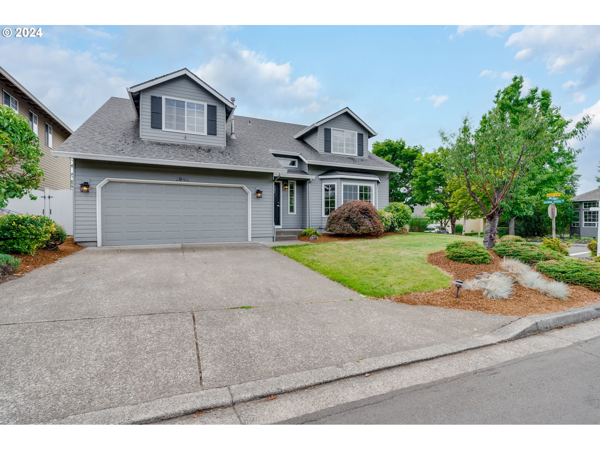 Photo of 5948 BAY POINT DR Lake Oswego OR 97035