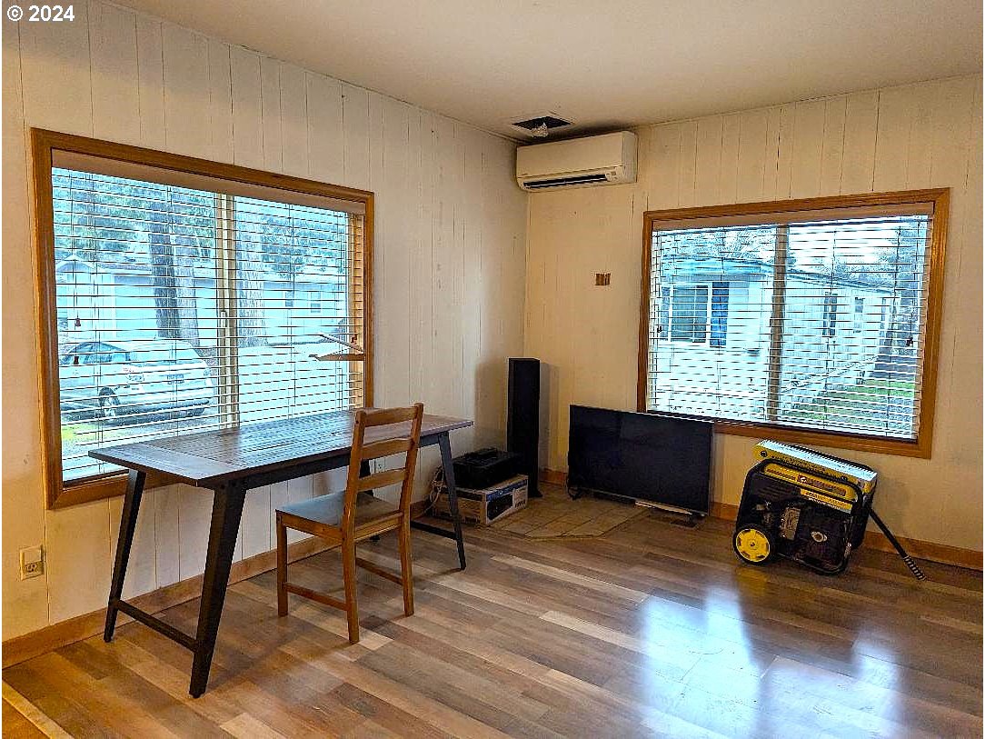 47775 BERRY ST UNIT B7, Oakridge, OR, 97463