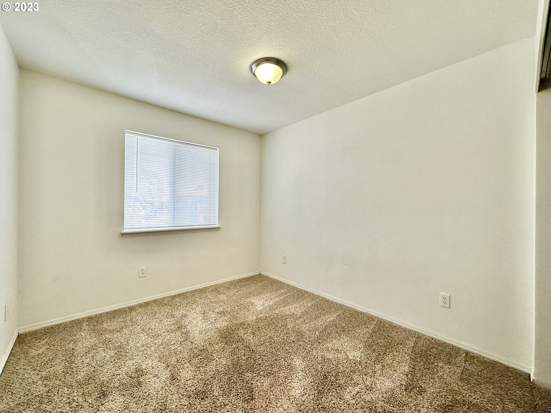 8413 SE INSLEY ST, Portland, OR, 97266 8413 SE INSLEY ST, Portland, OR, 97266