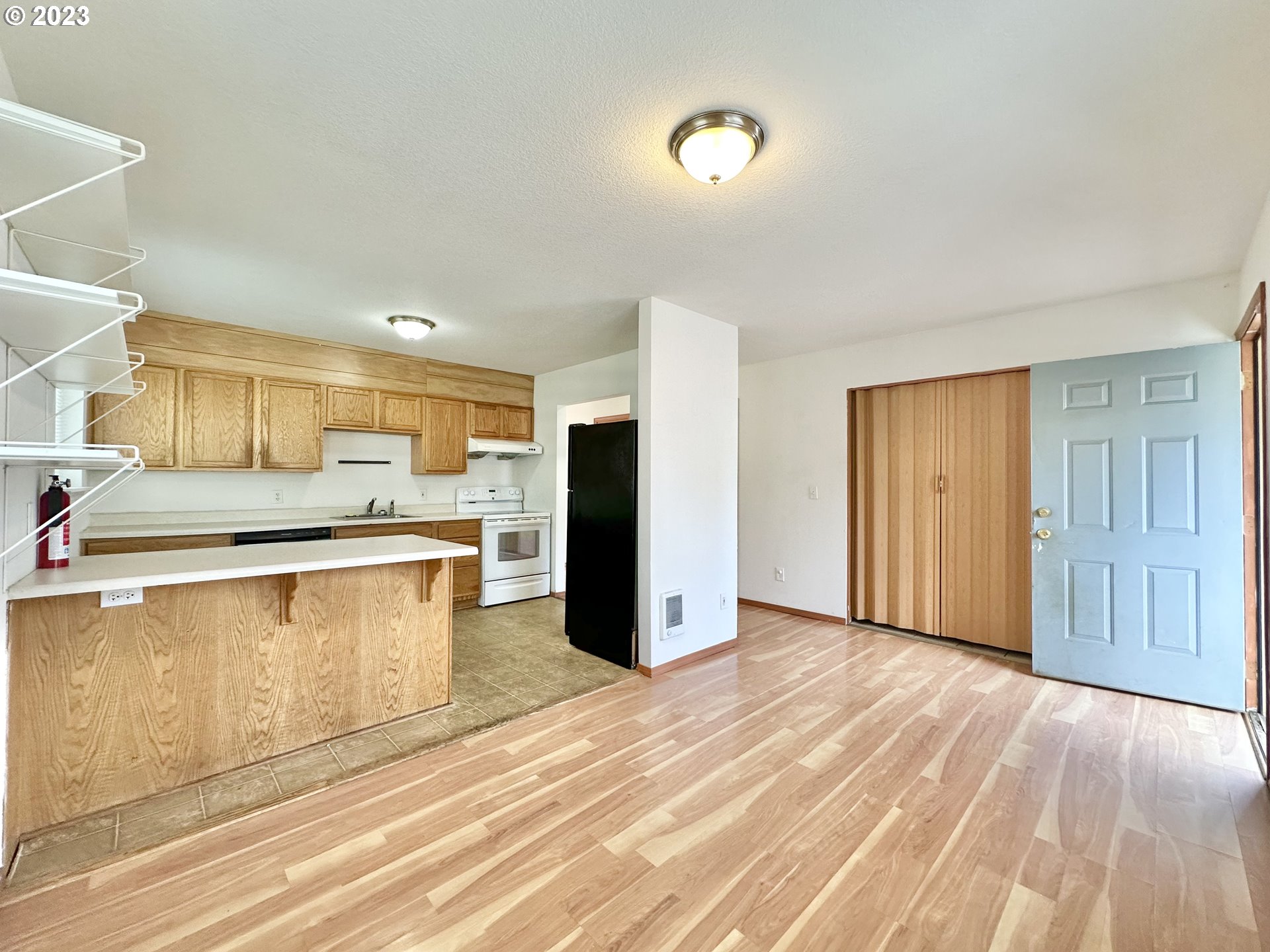 8413 SE INSLEY ST, Portland, OR, 97266 8413 SE INSLEY ST, Portland, OR, 97266