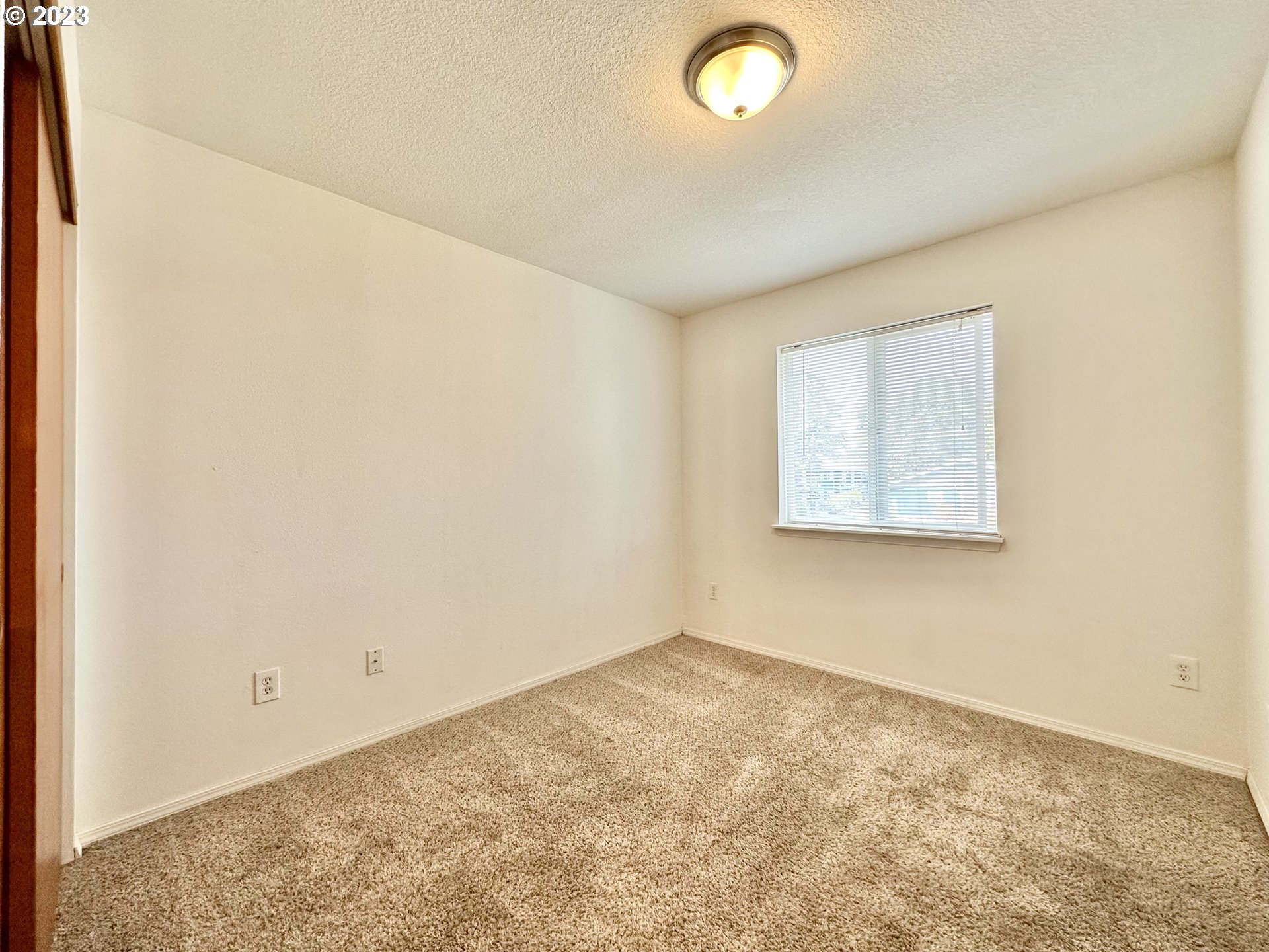 8413 SE INSLEY ST, Portland, OR, 97266 8413 SE INSLEY ST, Portland, OR, 97266