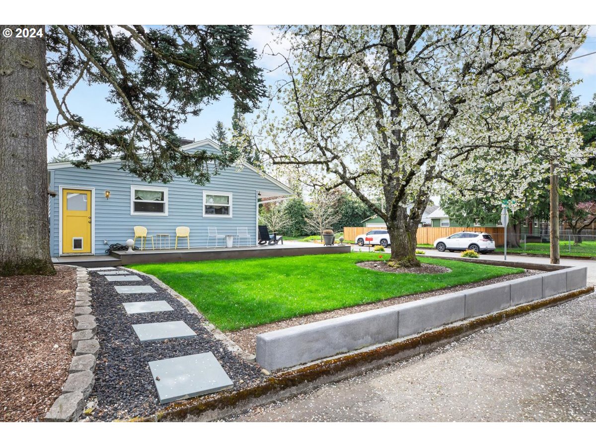 4013 NW Division Ave, Vancouver, WA 98660