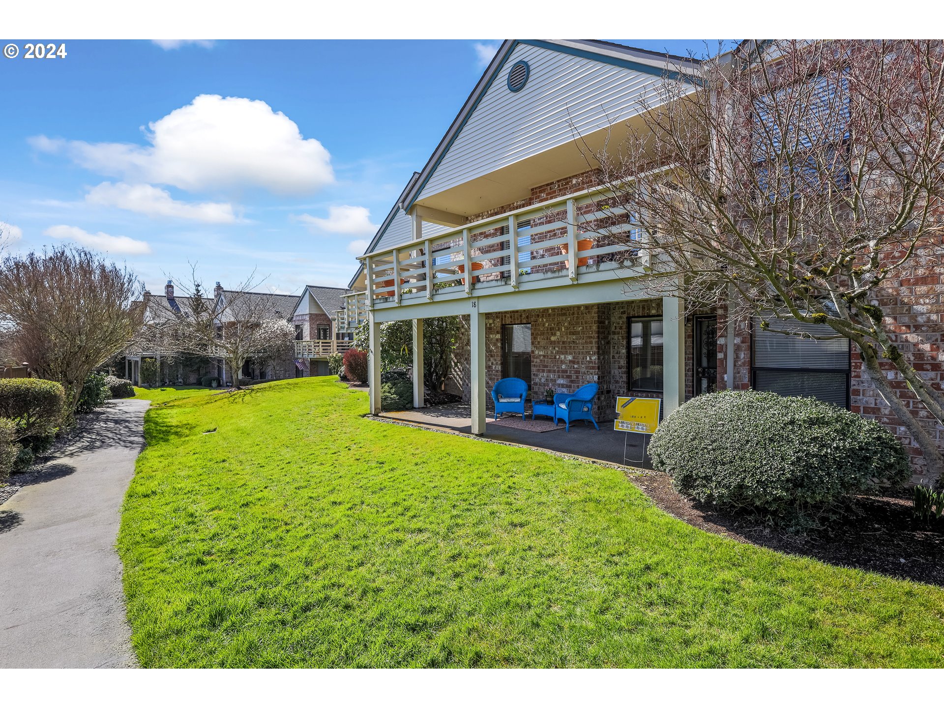 Photo #4: 24430610 Listing 