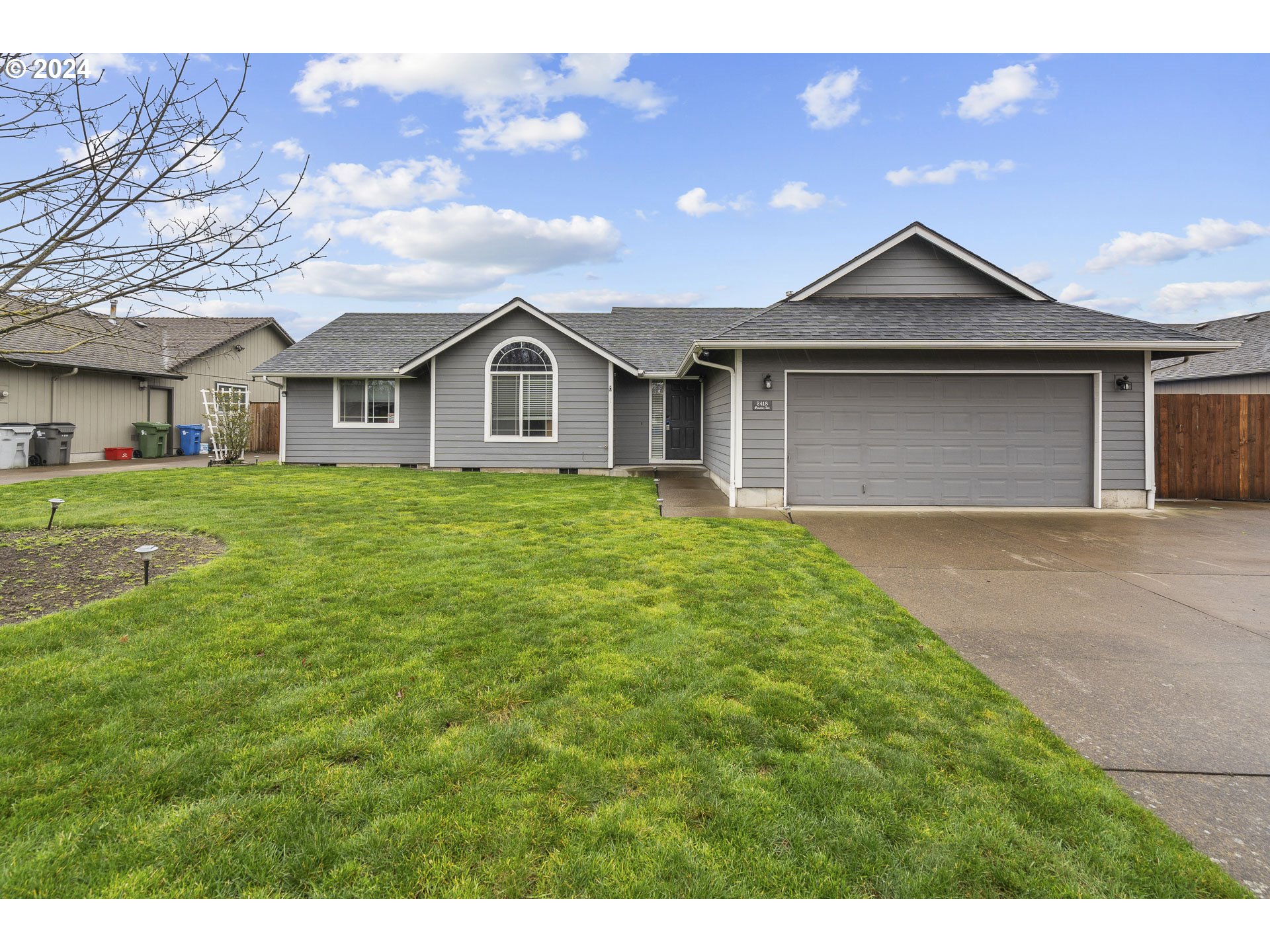 Come see this beautifully maintained home in desirable Santa Clara neighborhood. This home boasts granite counters, vaulted ceilings, bamboo floors, a gas fireplace and much more! Primary bedroom includes walk in closet, ensuite bathroom w/walk in shower and double sinks. The backyard is large, private, fully fenced and has a wonderful covered patio for outdoor entertaining and relaxing. Large RV parking. New roof in 2021. New smart thermostat. New interior paint. Security cameras and garden shed included. Inspection on file. Home Warranty included. This is a home you won't want to miss!