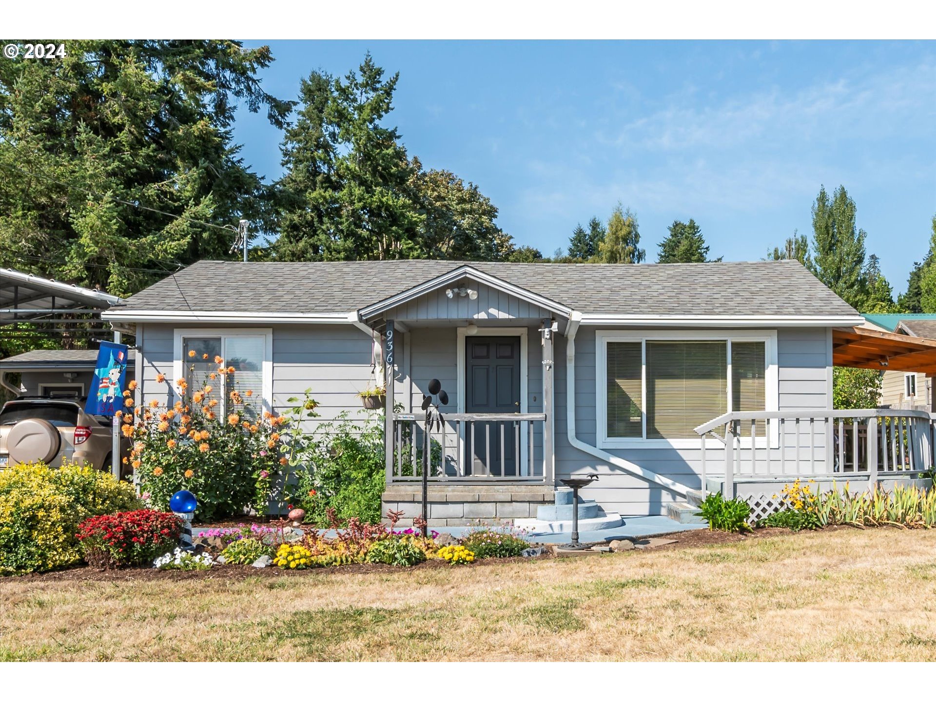 Photo of 93671 BLUE BIRD LN North Bend OR 97459