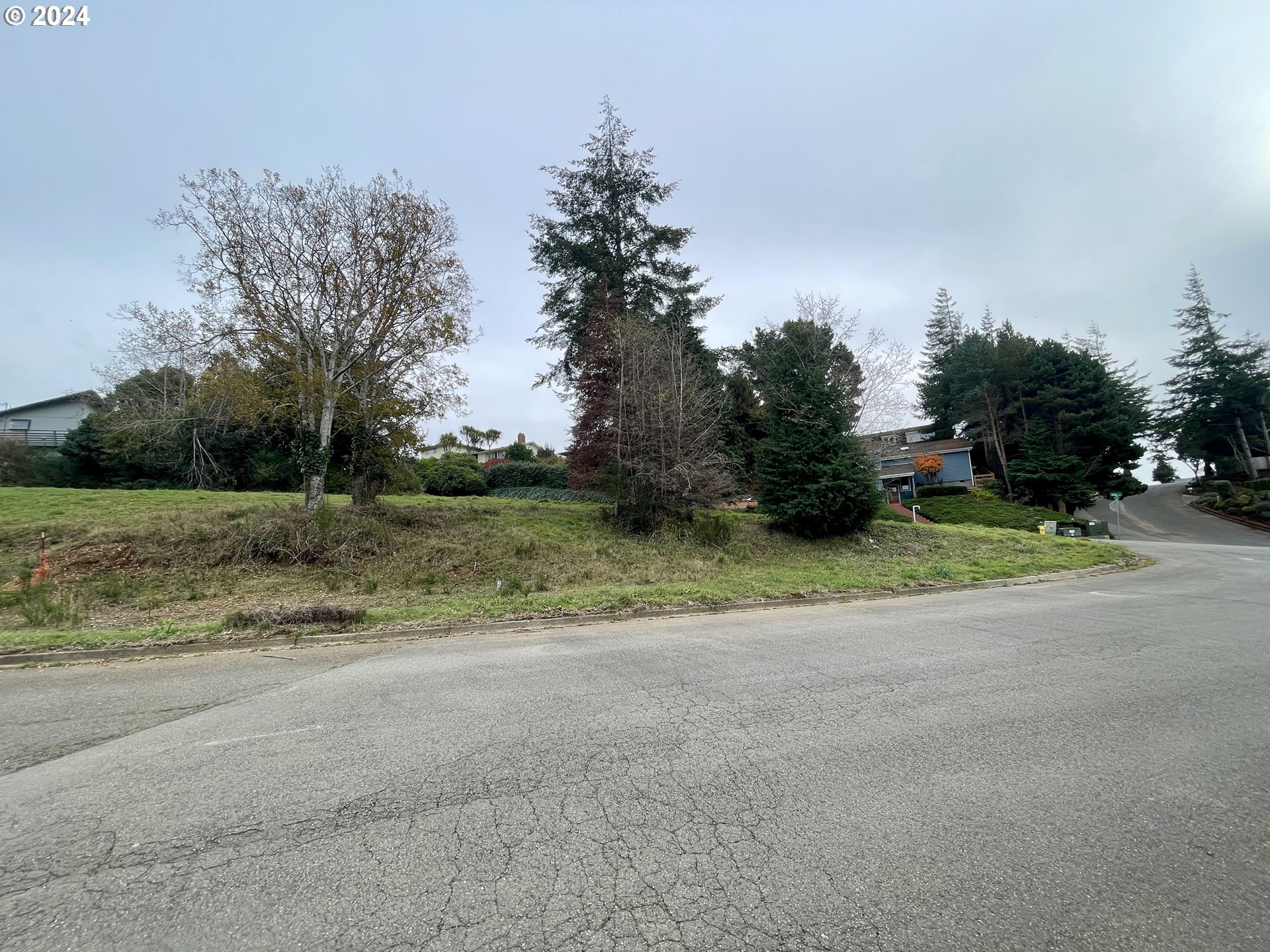 Photo of 7th RD Coos Bay OR 97420