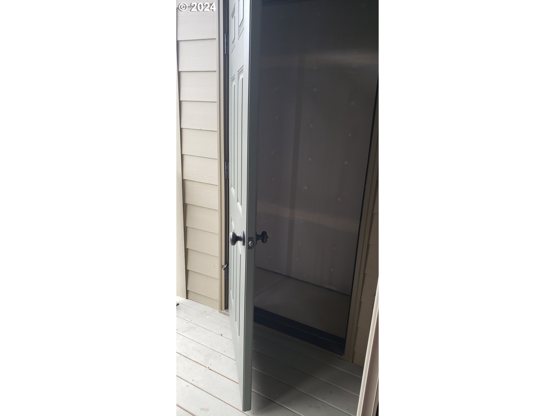 Photo #5: 24441275 Listing 