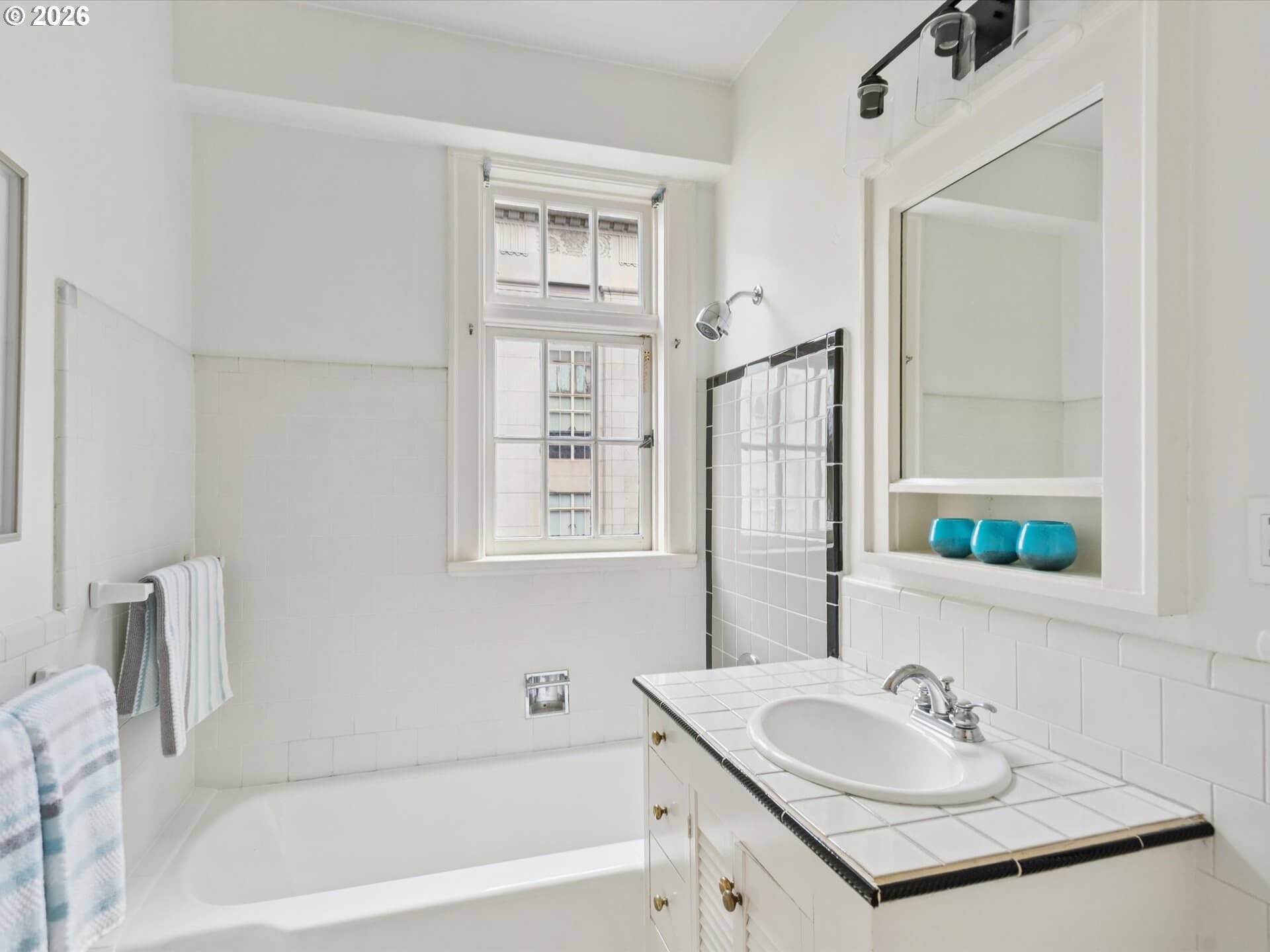 Photo #32: 244453260 Listing: Photo #32