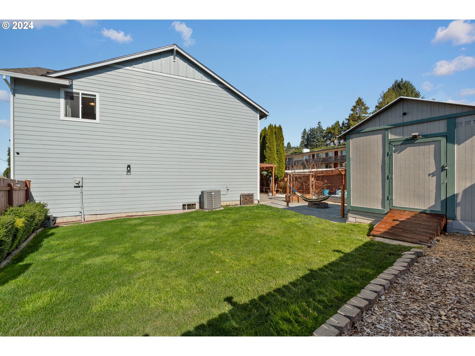 2100 NW Kelly Dr, Vancouver, WA 98665