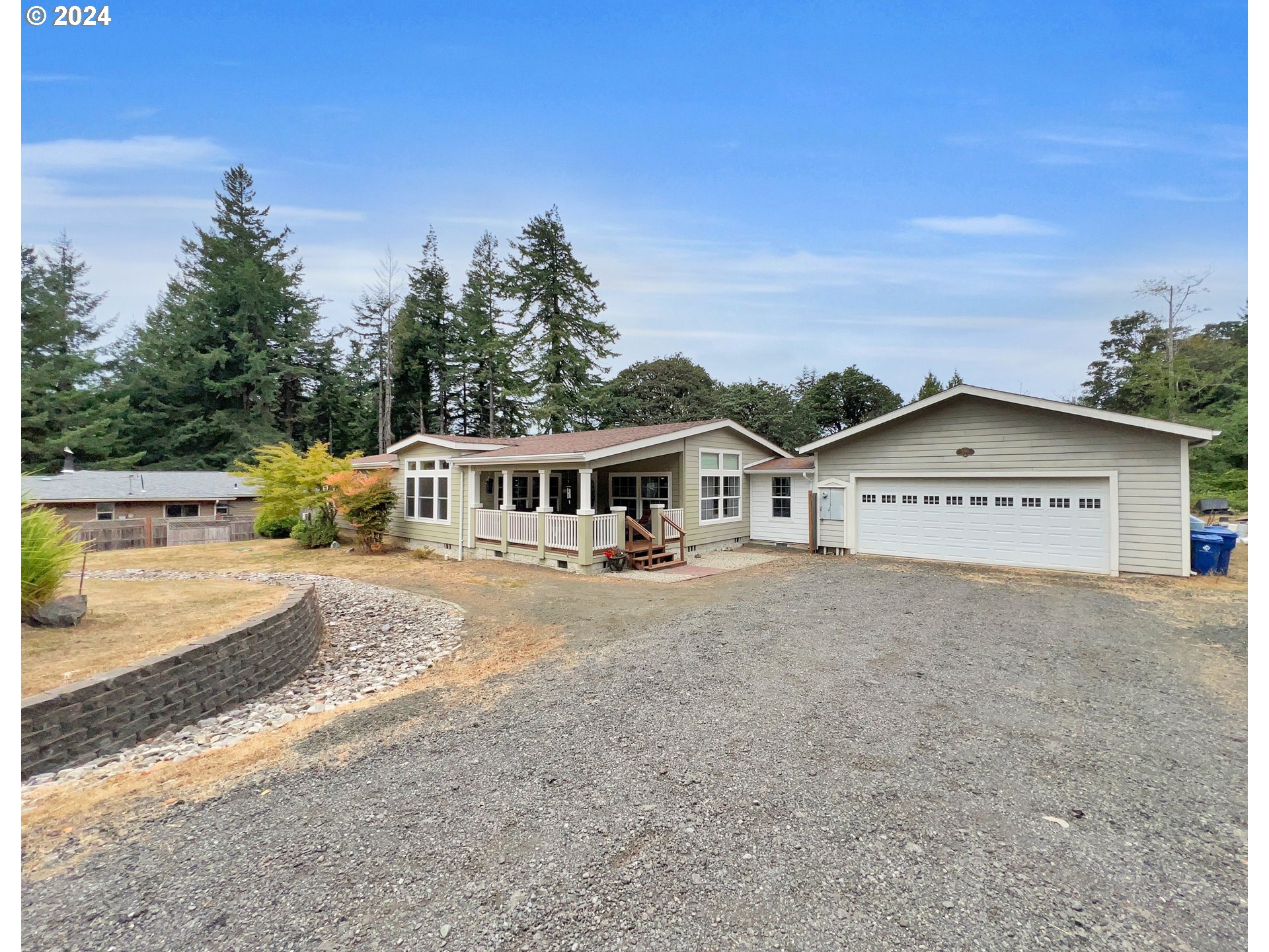 Photo of 93983 KIMBLE LN Coos Bay OR 97420