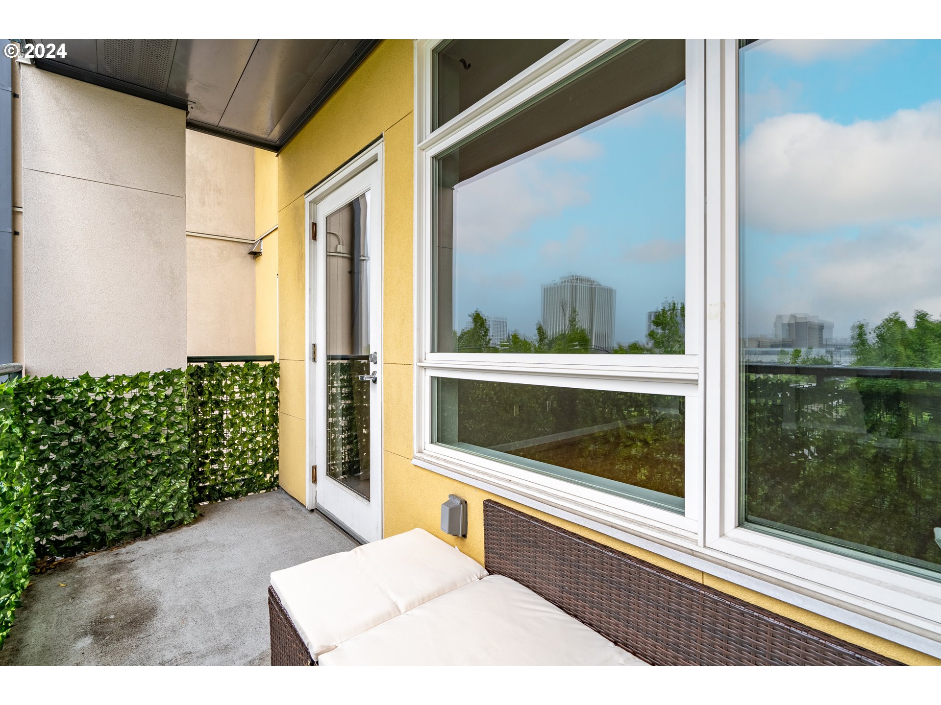 Photo #4: 24453809 Listing 