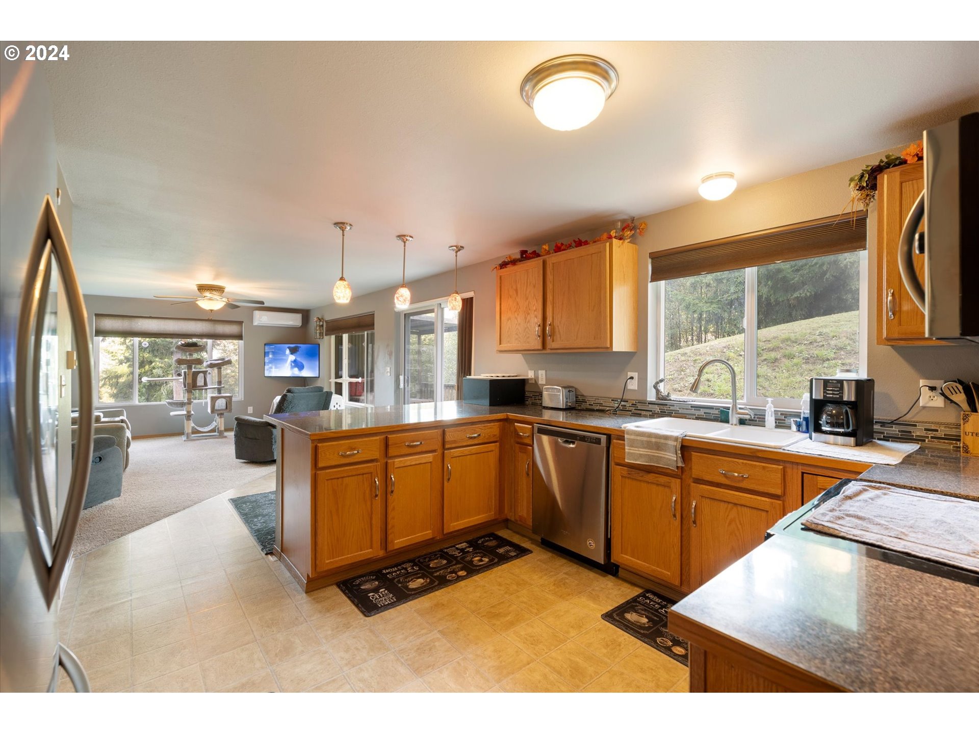 115  Ridgecrest Ln, Longview, WA 98632
