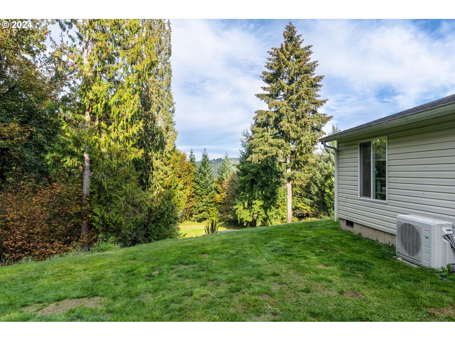 115  Ridgecrest Ln, Longview, WA 98632