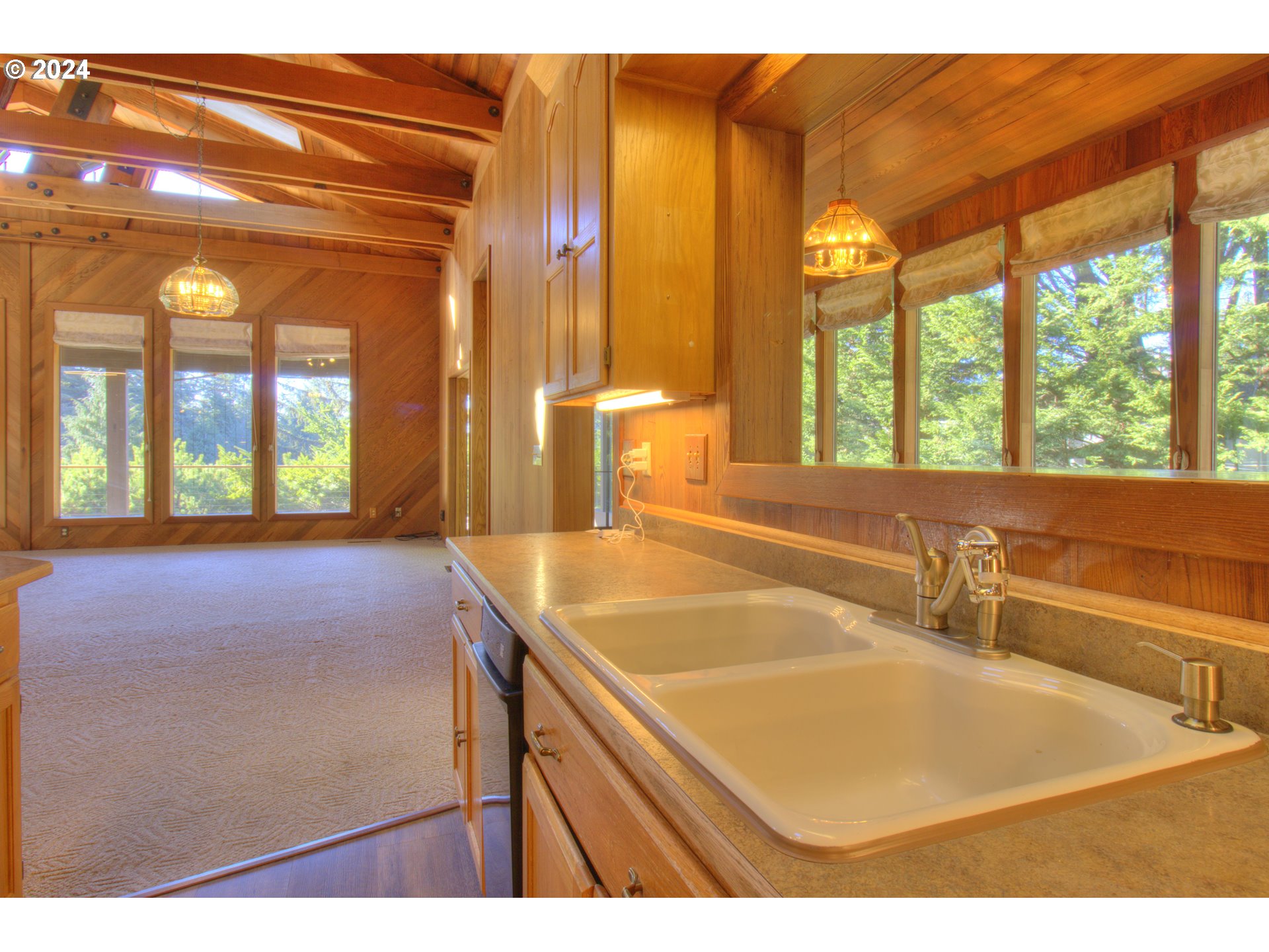 4 VISTA DR, Port Orford, OR, 97465