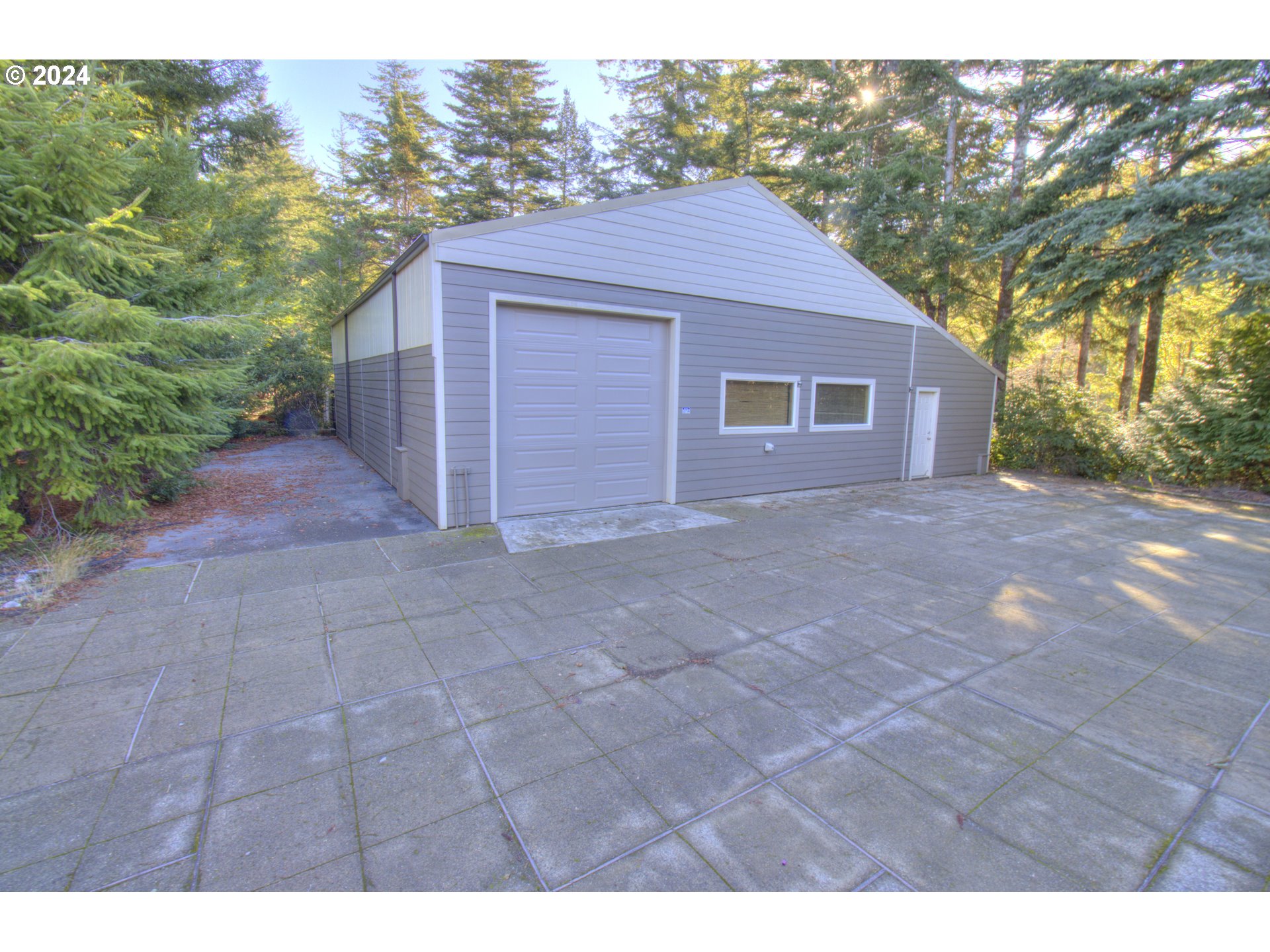 4 VISTA DR, Port Orford, OR, 97465