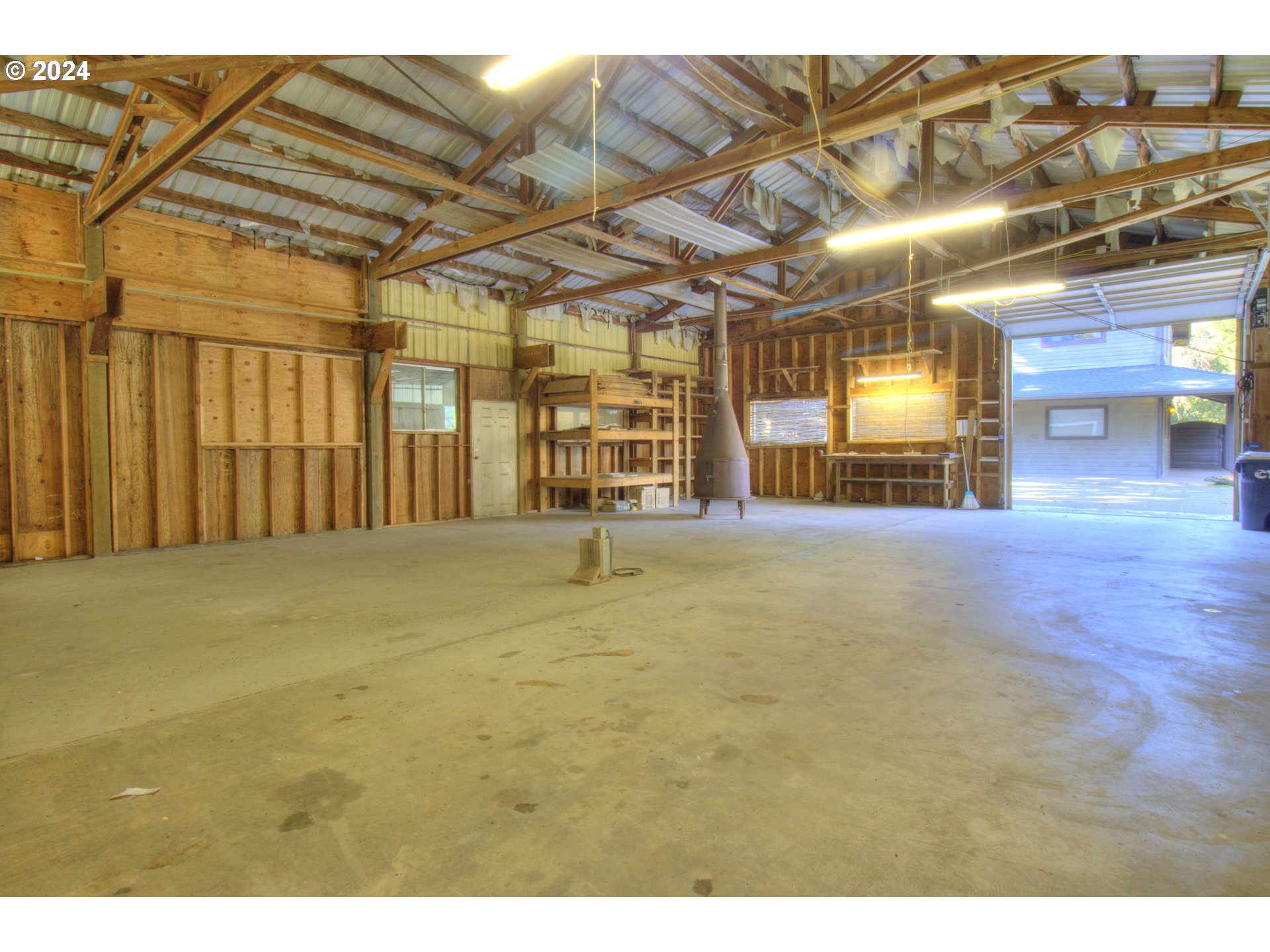 4 VISTA DR, Port Orford, OR, 97465