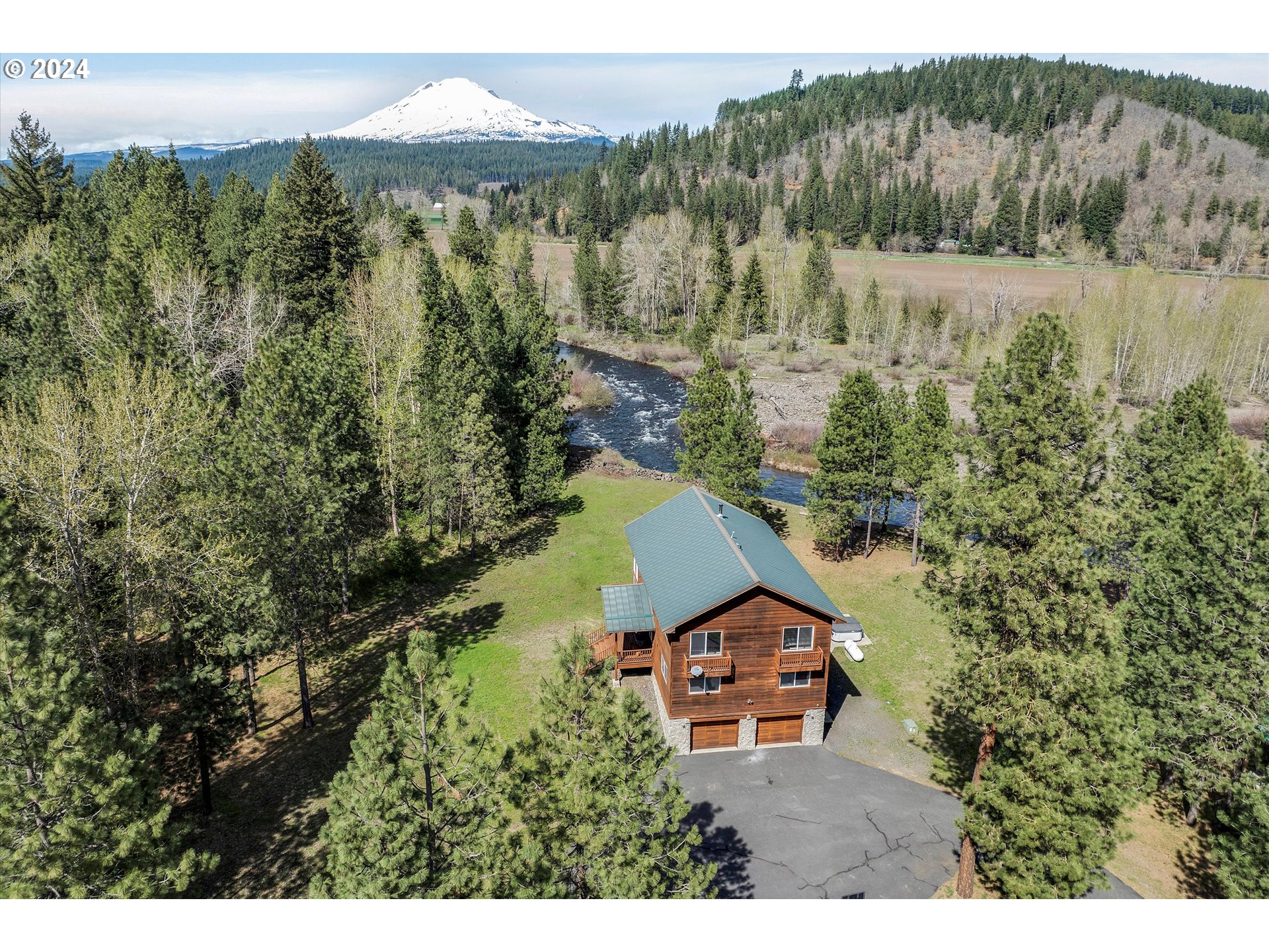 Photo of 65 GOOD RD Trout Lake WA 98650