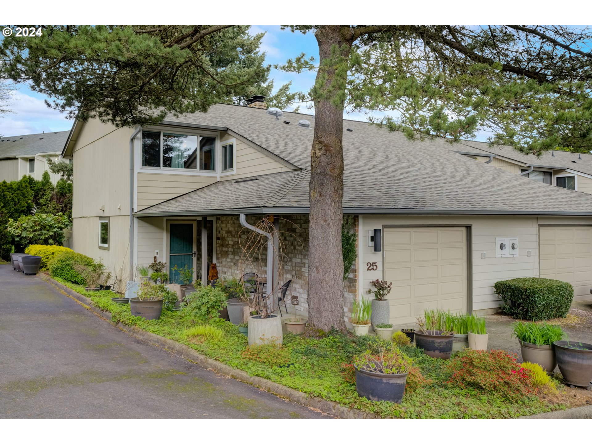 Hood River Real Estate Don Nunamaker, Realtors Homes For Sale