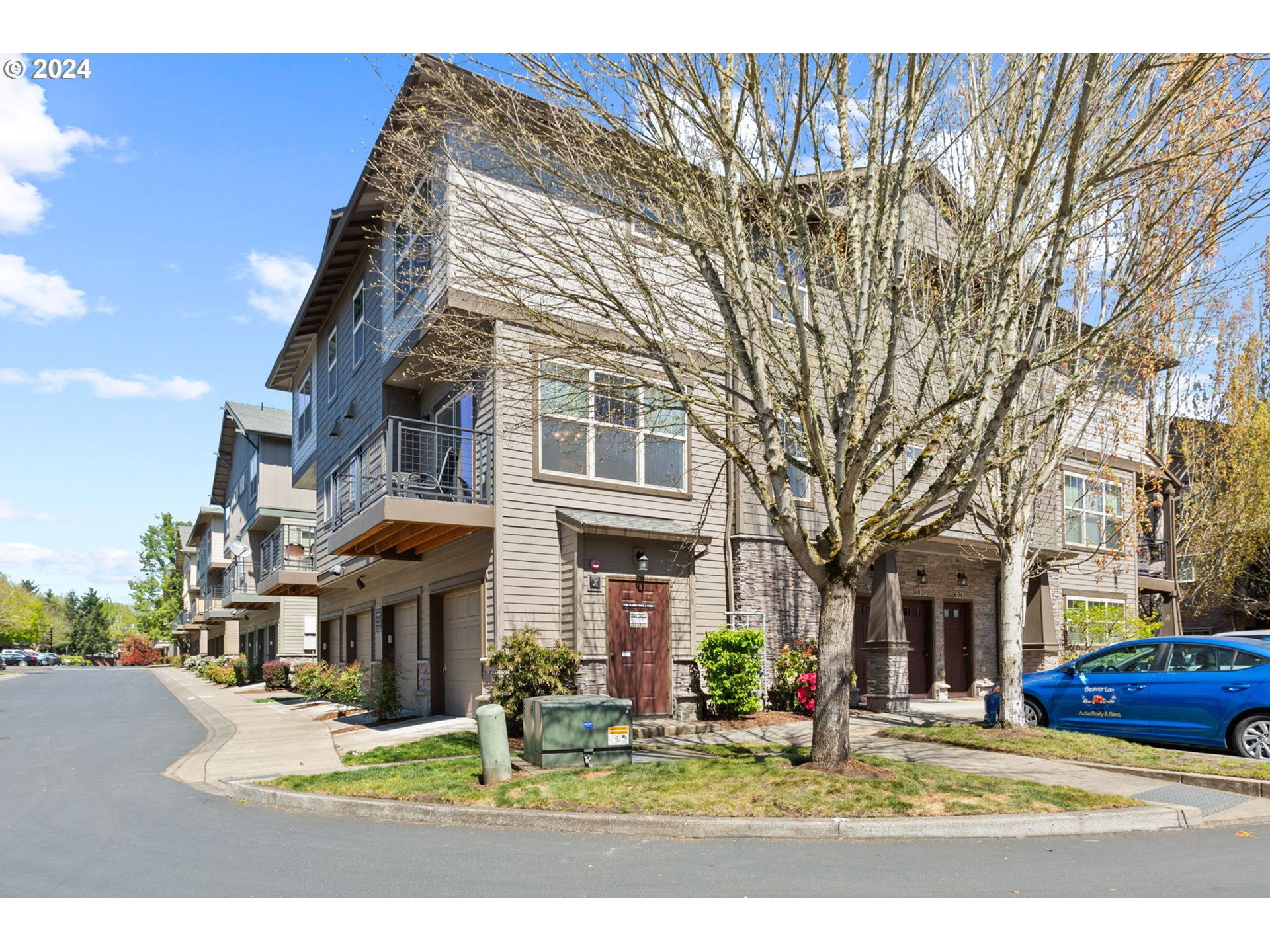 Photo #4: 24459783 Listing 