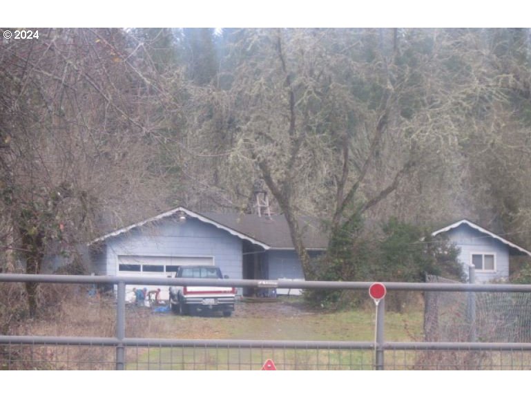 Photo of 81029 LOST CREEK RD Dexter OR 97431