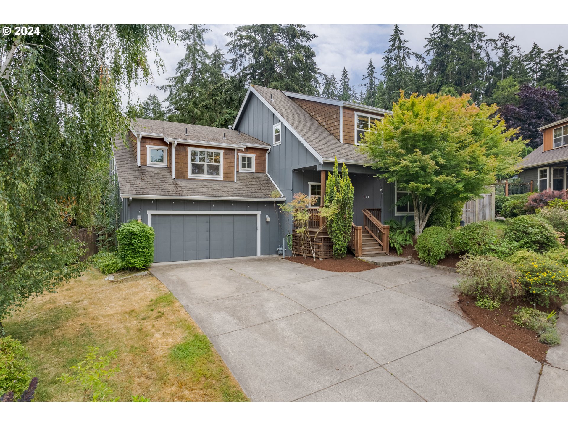 Photo of 3076 WHITBECK BLVD Eugene OR 97405