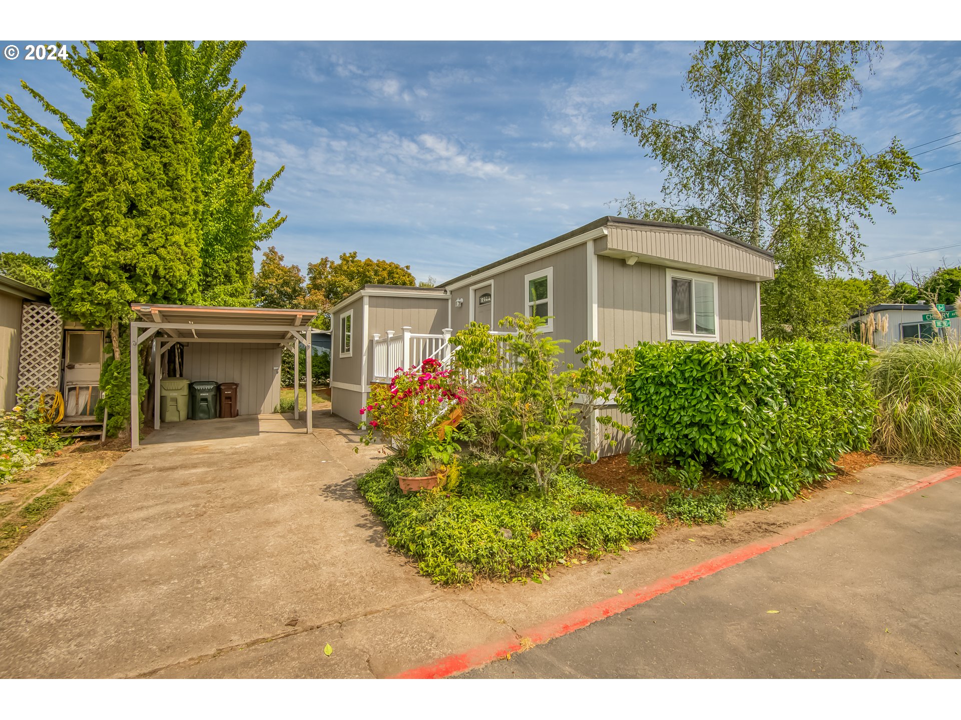 Photo of 5885 JACOBSON ST Hillsboro OR 97124