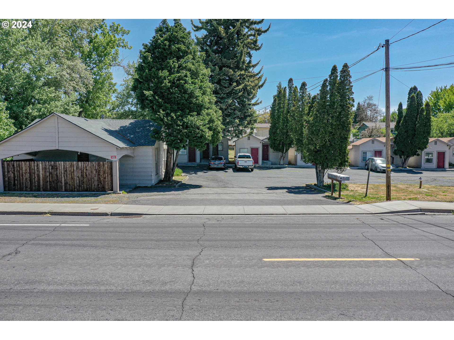 Photo of 2451 BIEHN ST Klamath Falls OR 97601