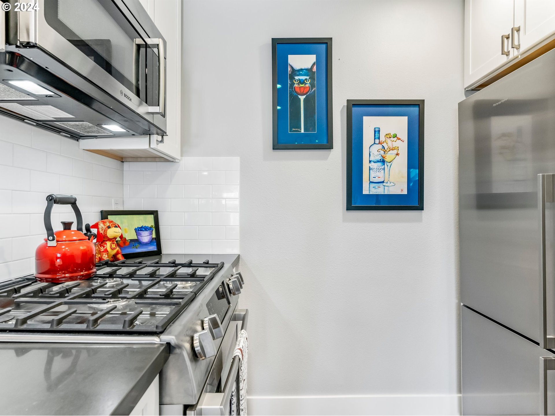 Photo #3: 24473585 Listing 