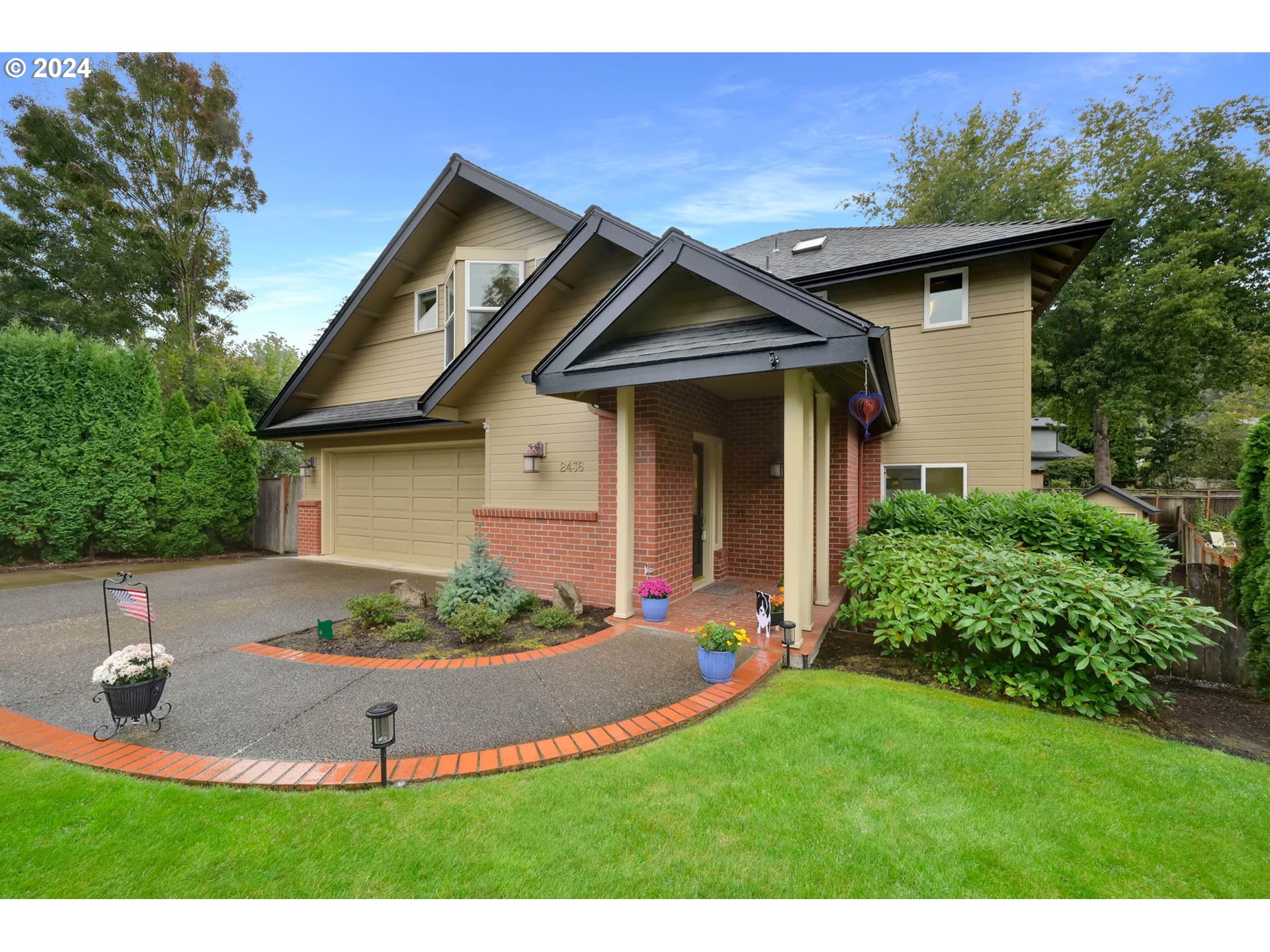 Photo of 2436 GREINER ST Eugene OR 97405