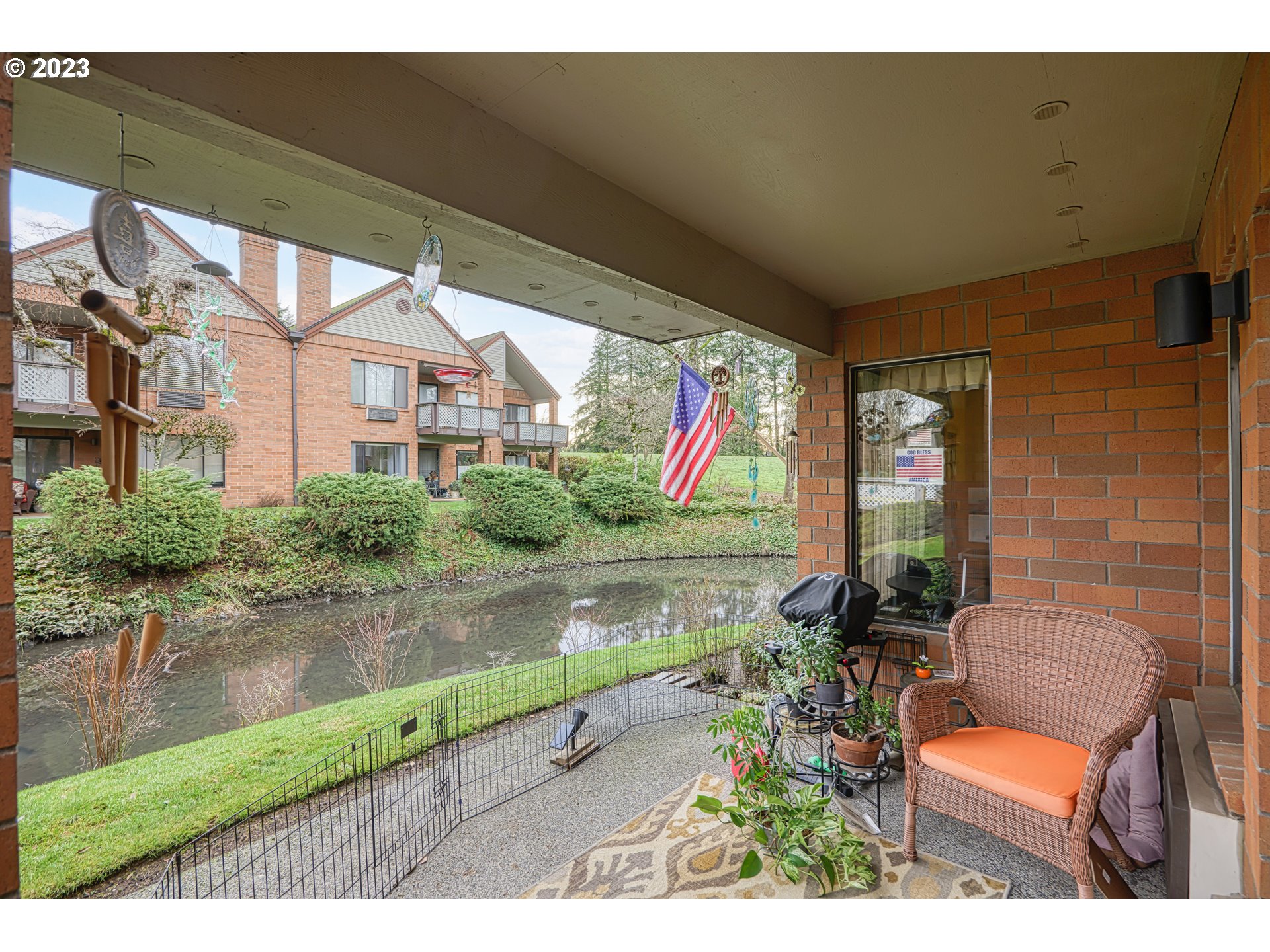 Photo #3: 24478510 Listing 