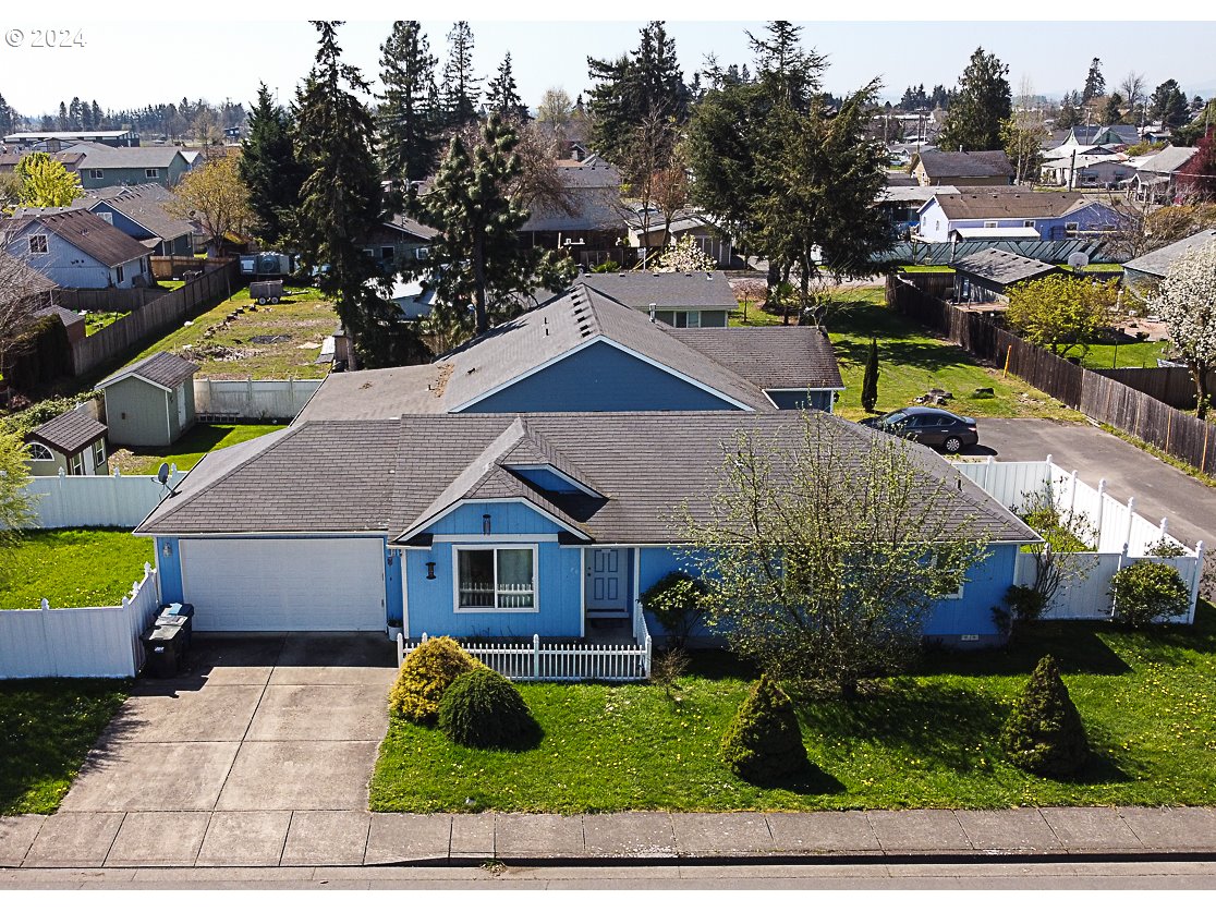 20 IVY AVE, Gervais, OR 97026