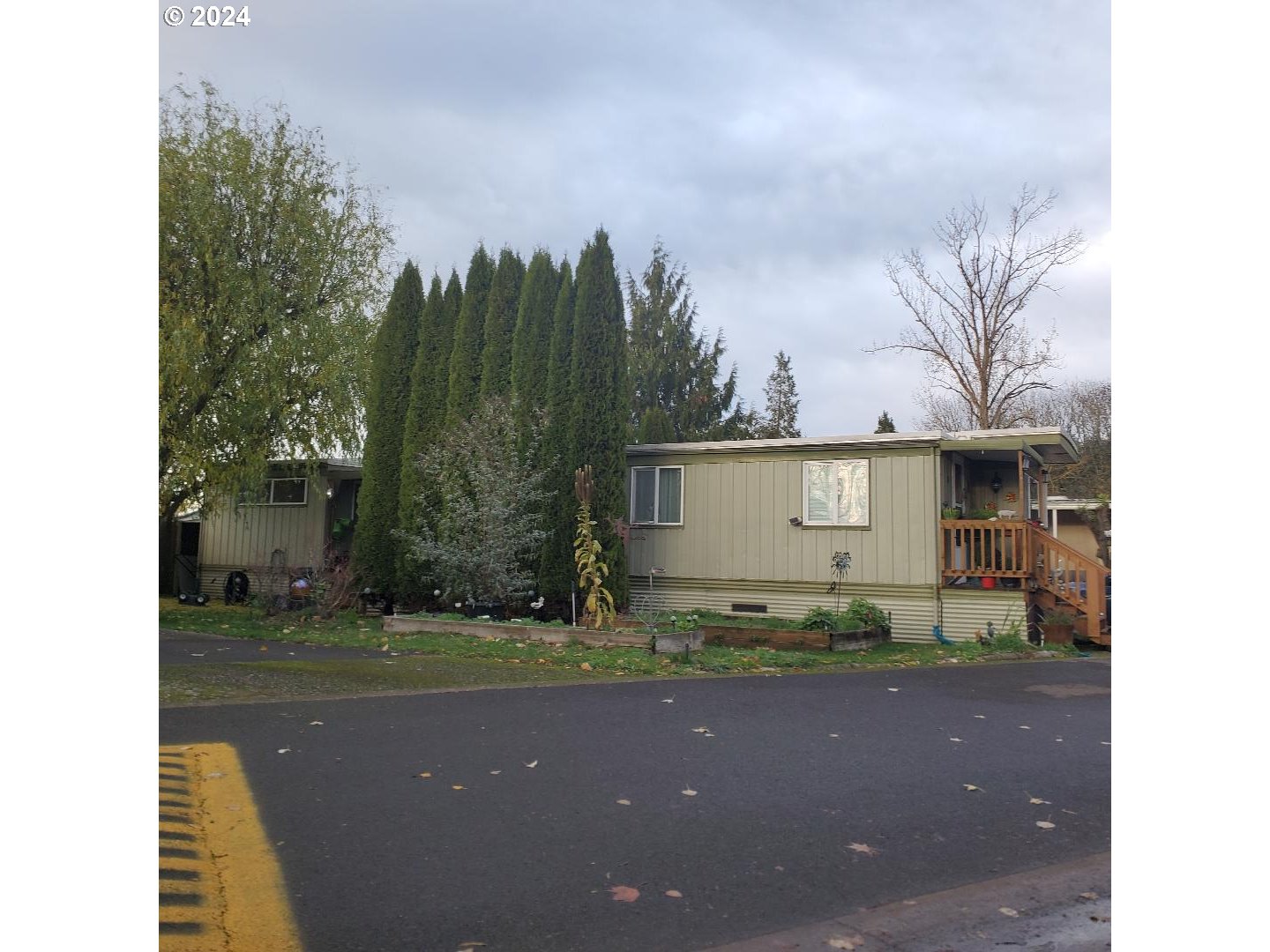 Photo of 3950 Coburg RD Eugene OR 97408