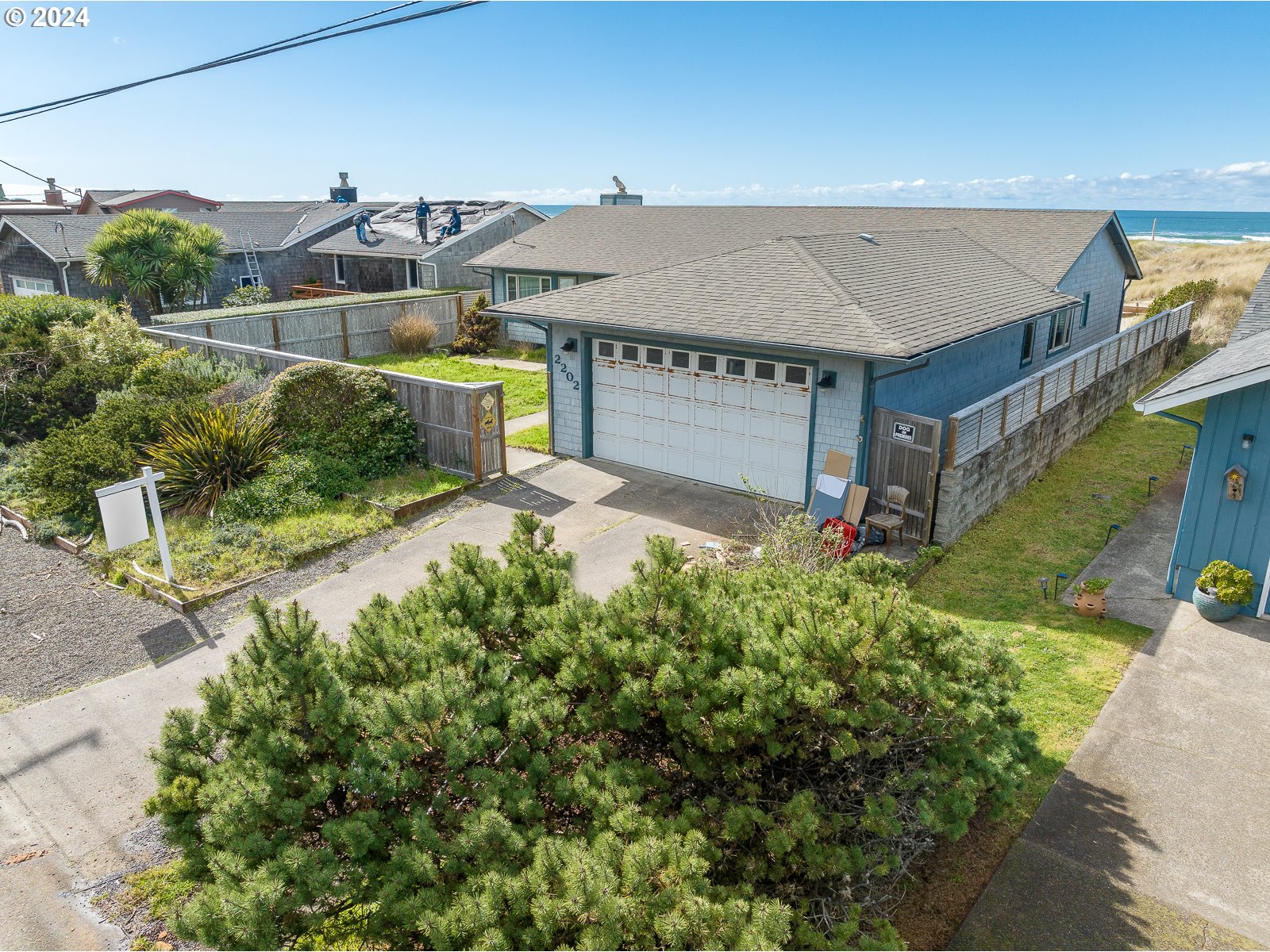 2202 NW OCEANIA DR, Waldport, OR 