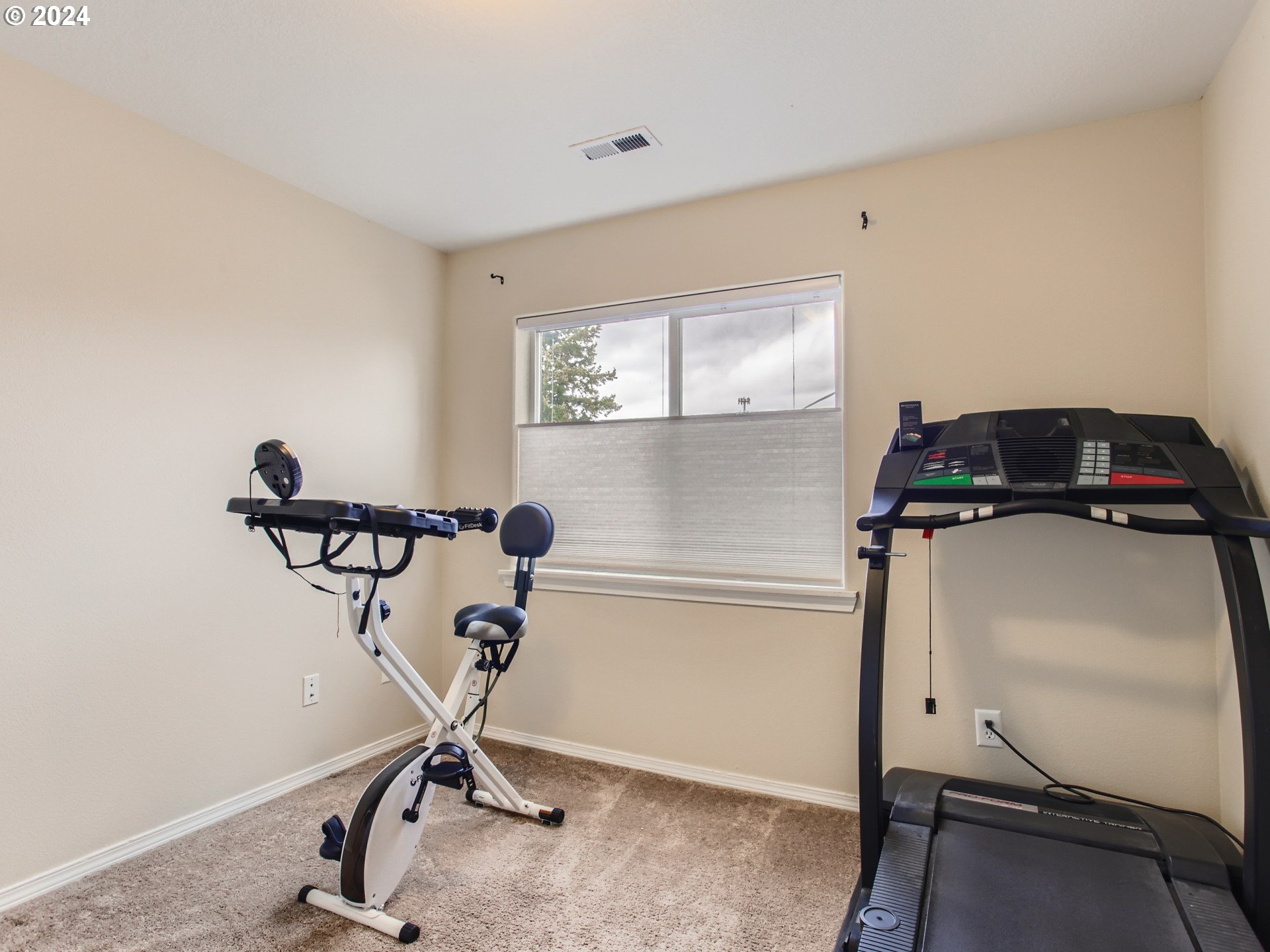 Photo #2: 24482998 Listing 