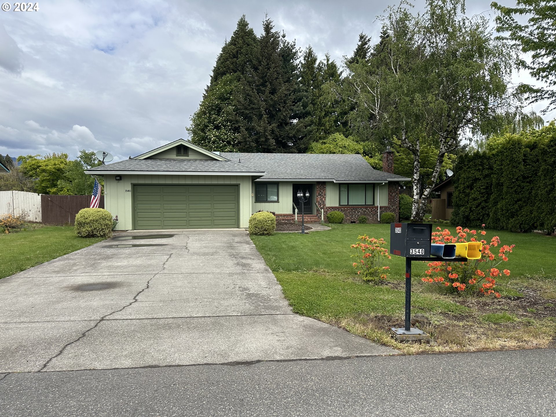 Hood River Real Estate Don Nunamaker, Realtors Homes For Sale