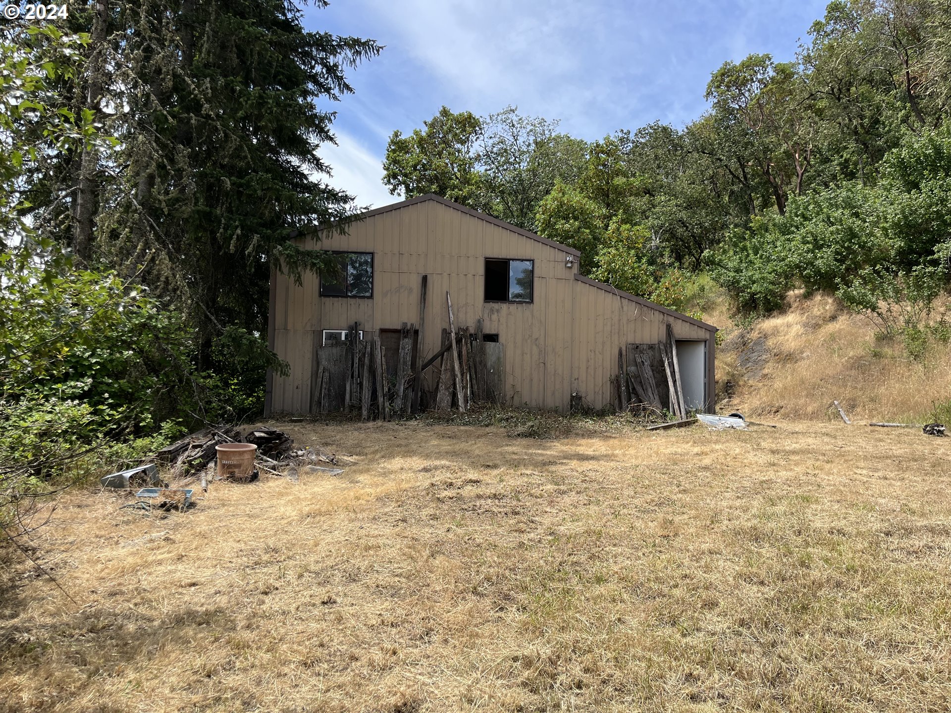 Photo of 130 MAKAH CT Roseburg OR 97470