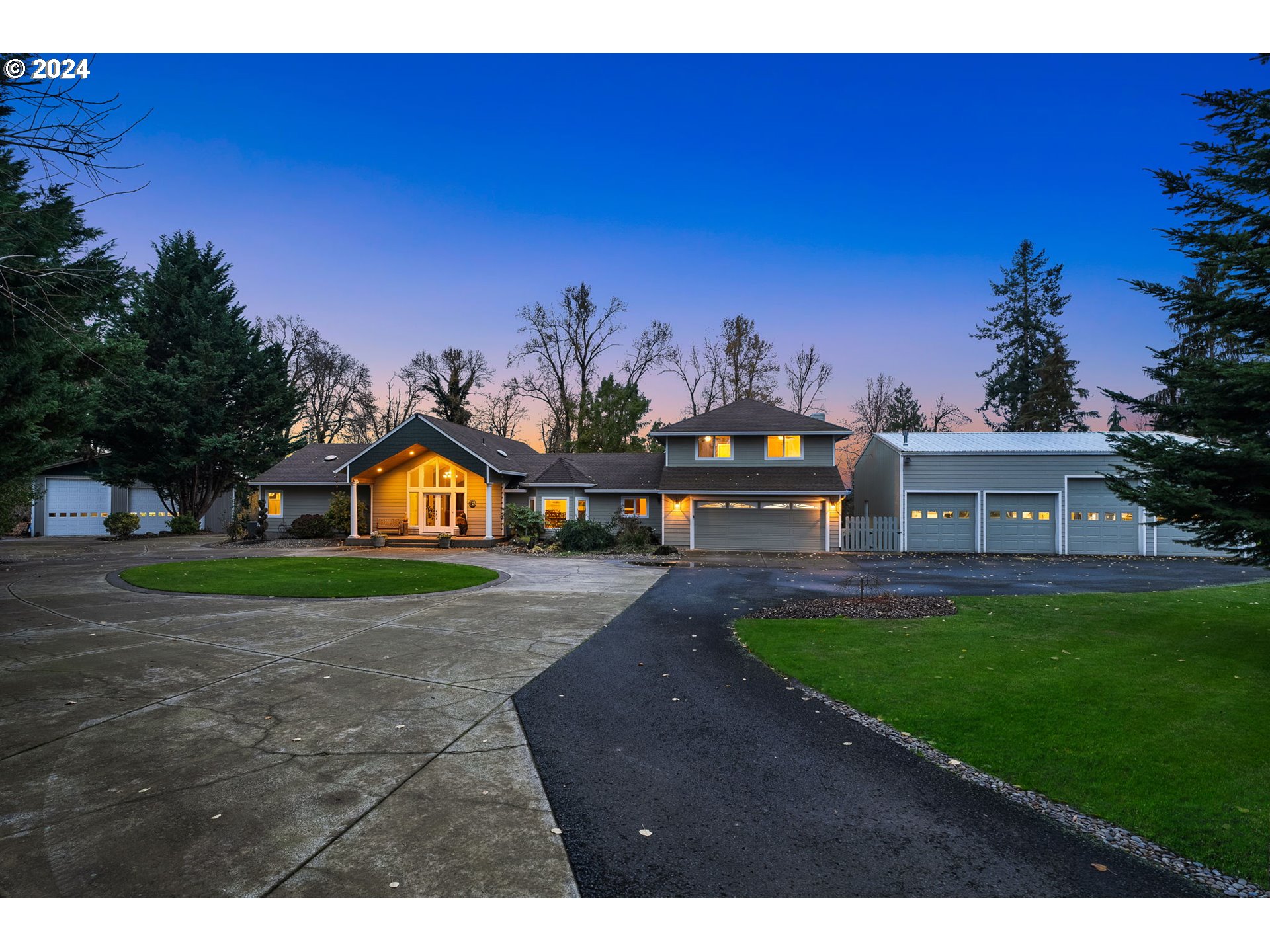 Photo of 7401 DOG RIDGE RD Newberg OR 97132