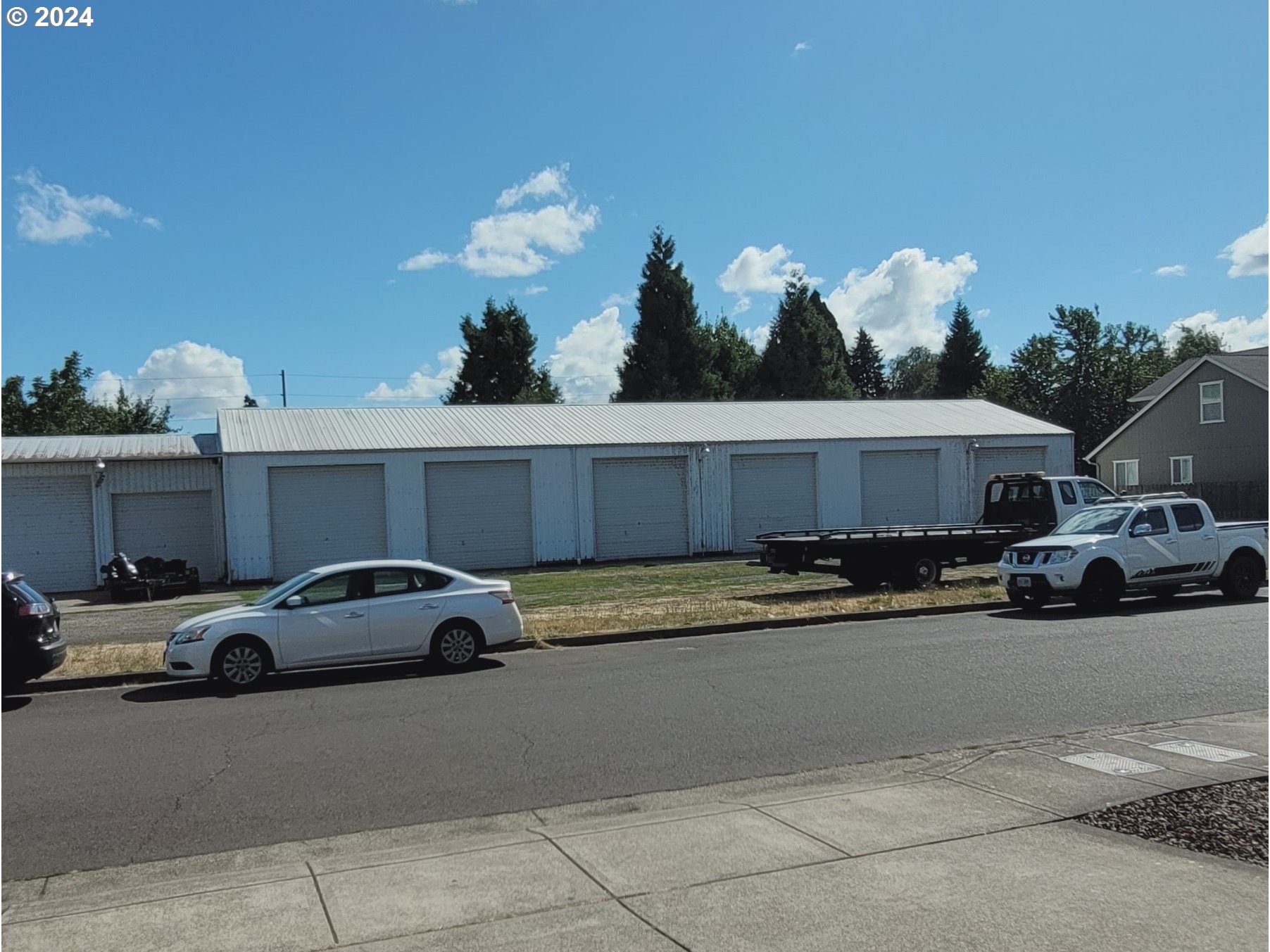 Photo of 2075 BROWN RD Salem OR 97305