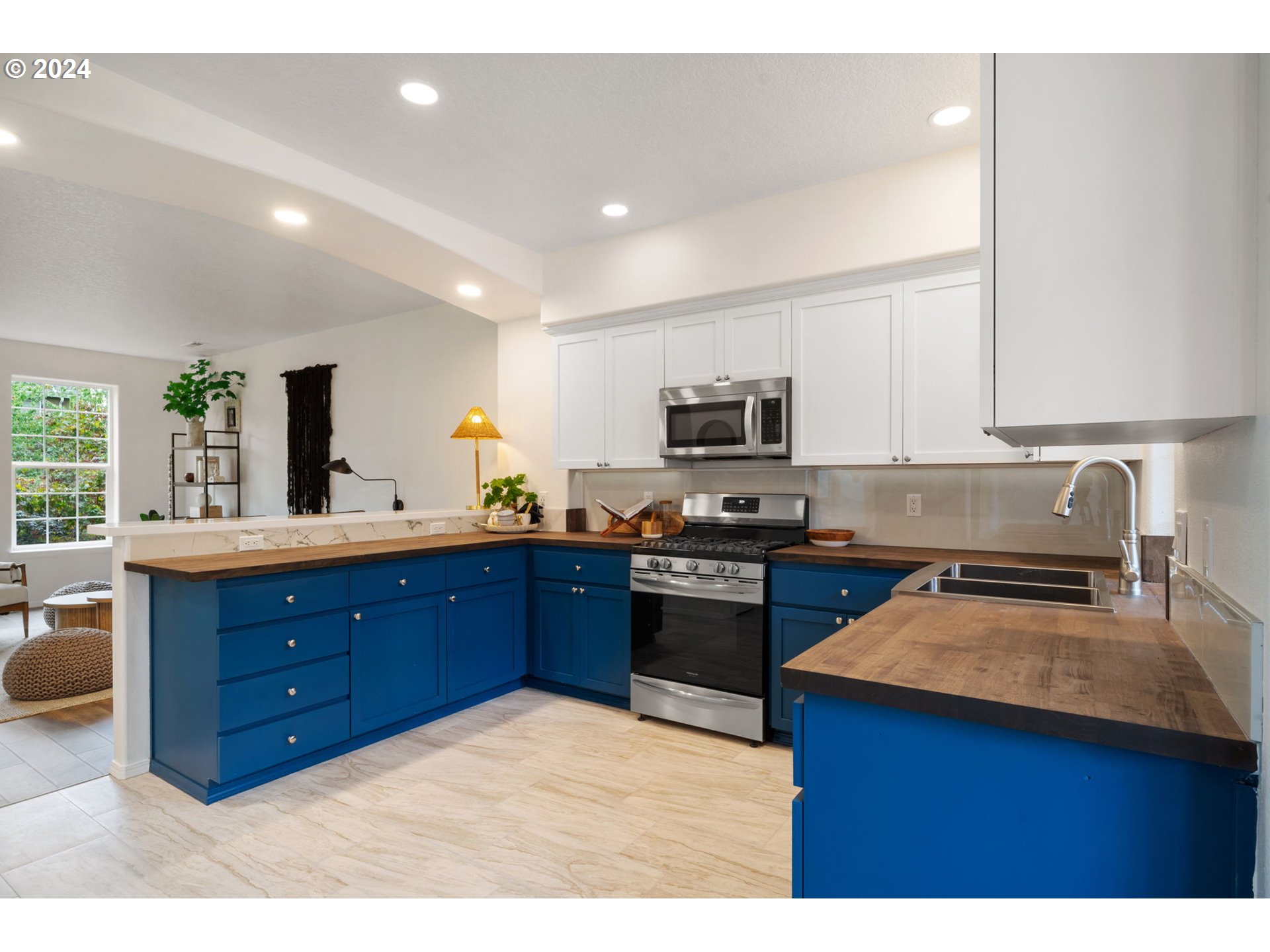 6007 NE MAIDSTONE ST, Hillsboro, OR, 97124