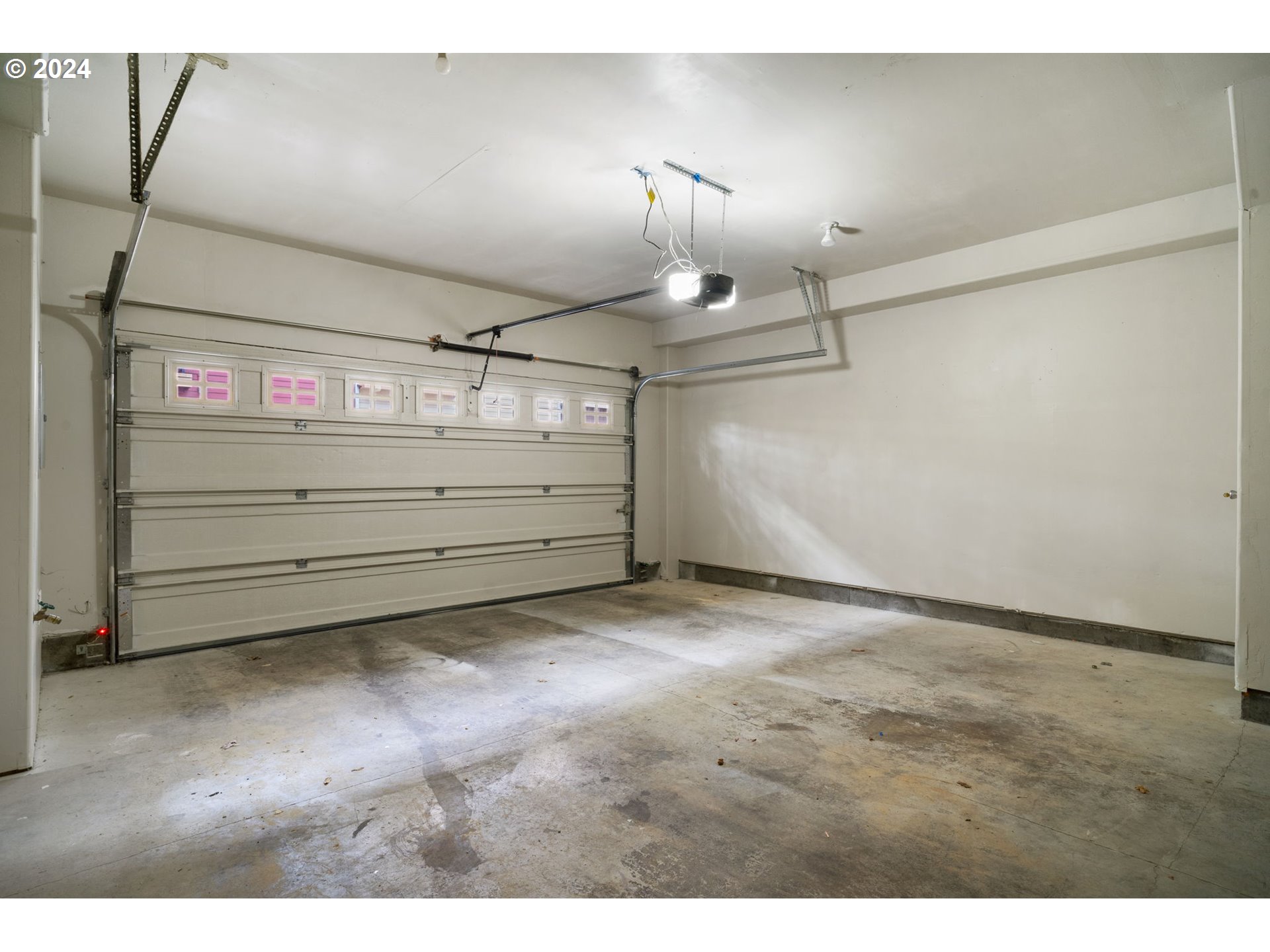 6007 NE MAIDSTONE ST, Hillsboro, OR, 97124