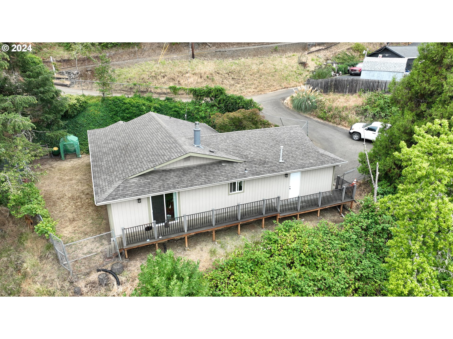 Photo of 512 COLORADO DR Roseburg OR 97470