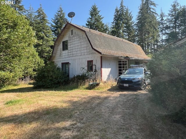 Photo of 57433 FAIRVIEW RD Coquille OR 97423