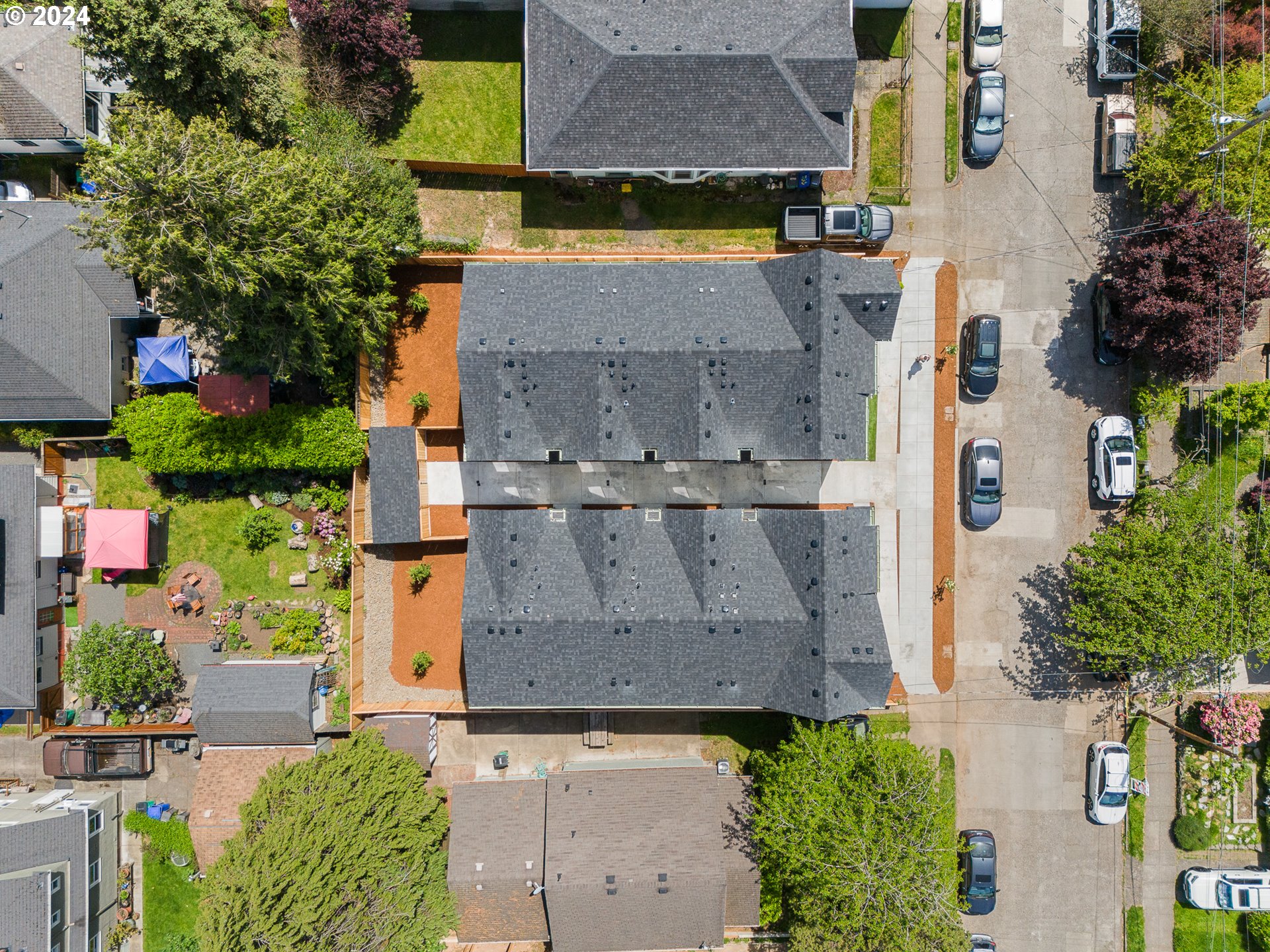 Photo #2: 24531024 Listing 