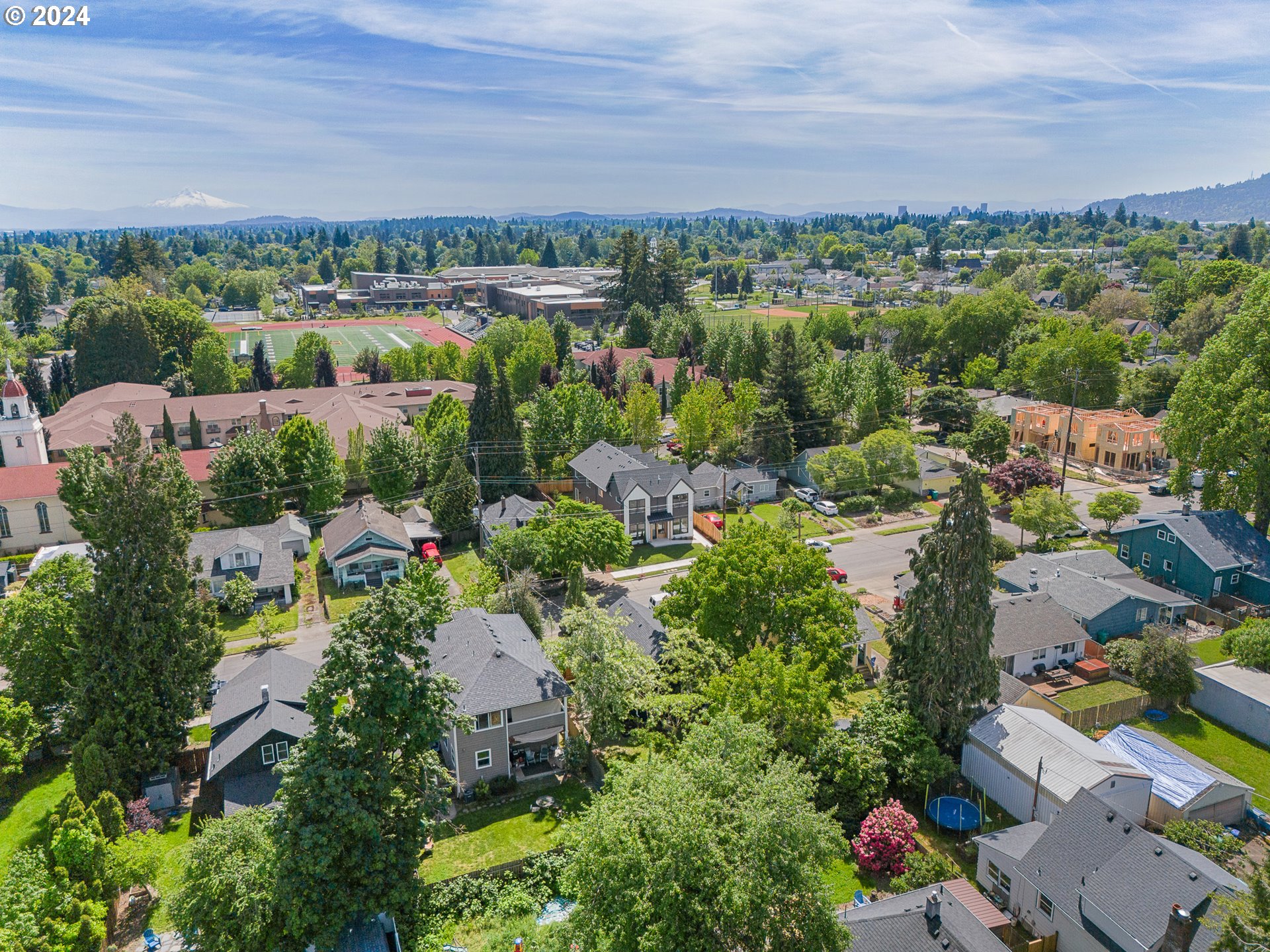 Photo #5: 24535142 Listing 