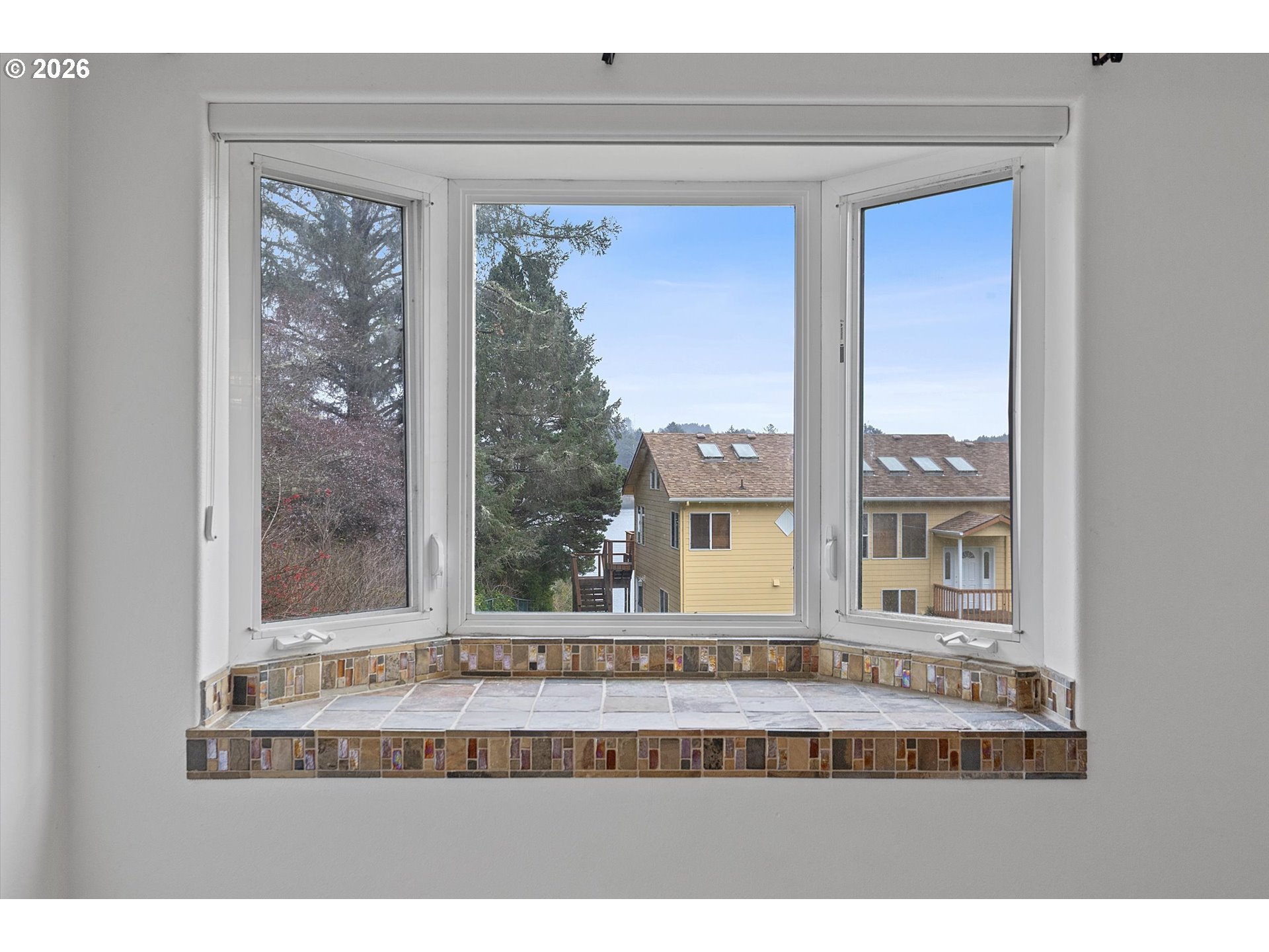 1945 NE 7TH DR, Lincoln City, OR, 97367